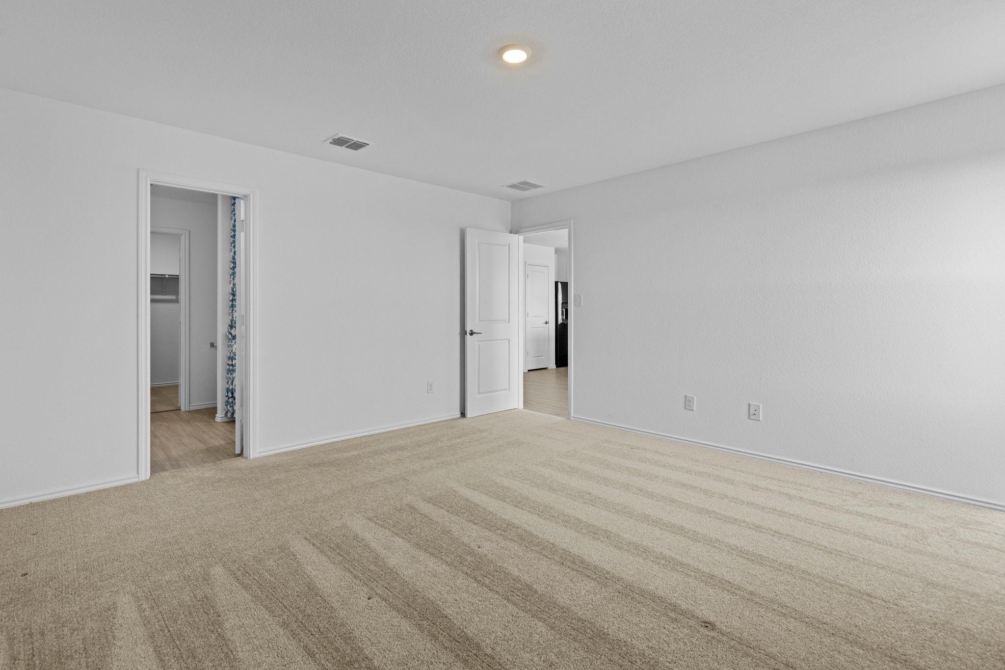13216 Eastland Dr Property Photo 14