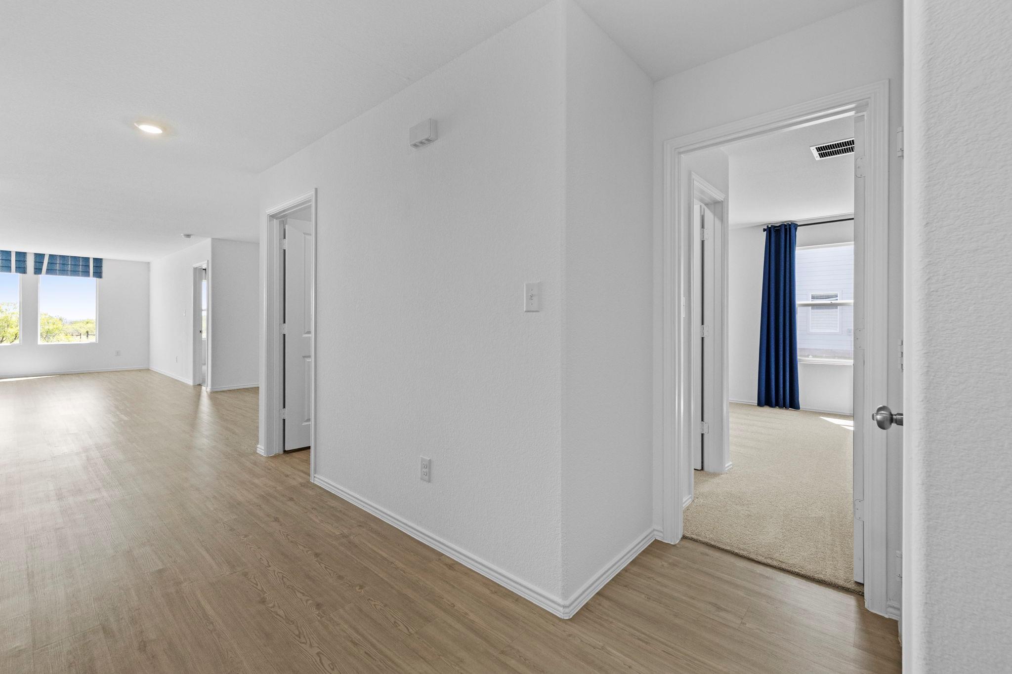 13216 Eastland Dr Property Photo 18