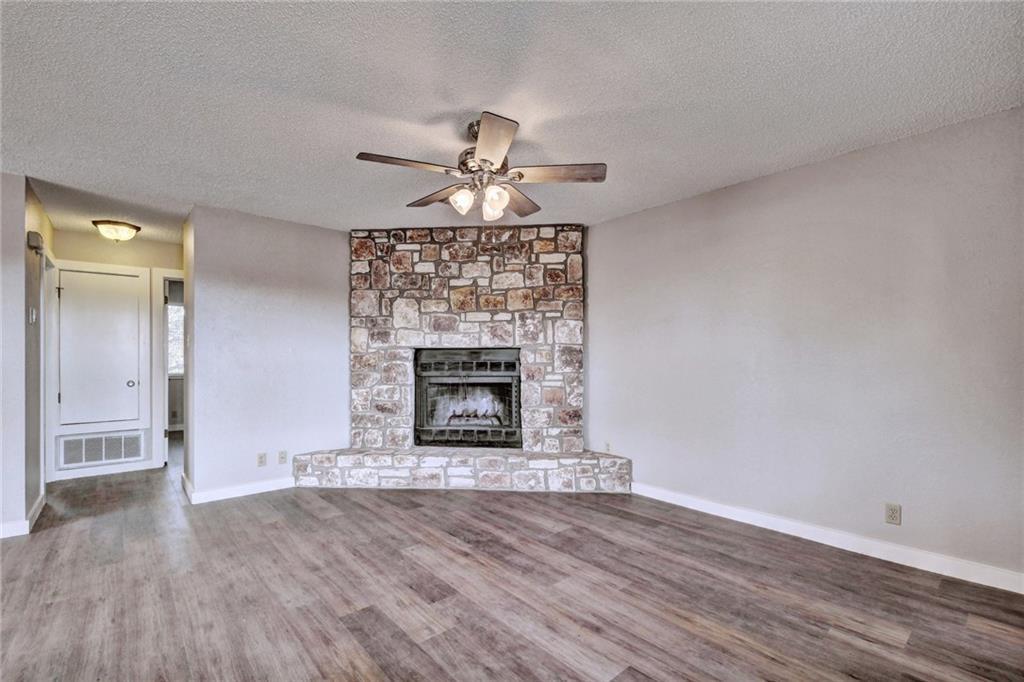 20800 Bonanza St #a Property Photo 4