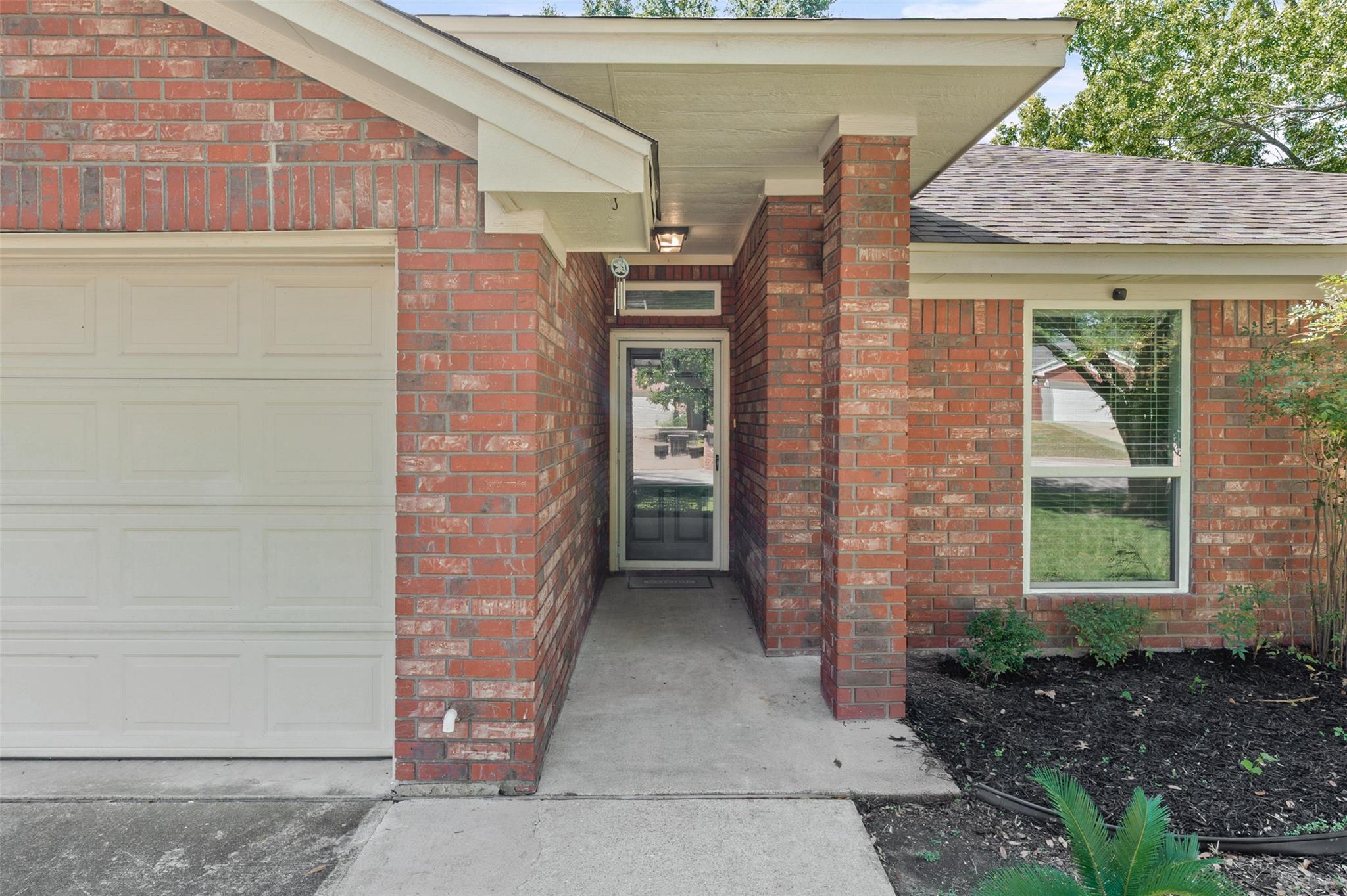 5313 Trail Dr Property Photo 3