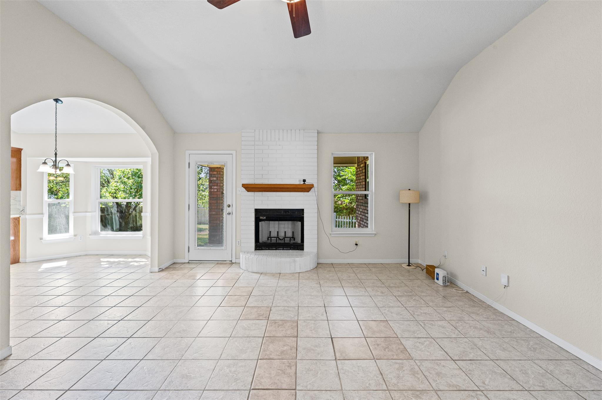 5313 Trail Dr Property Photo 13