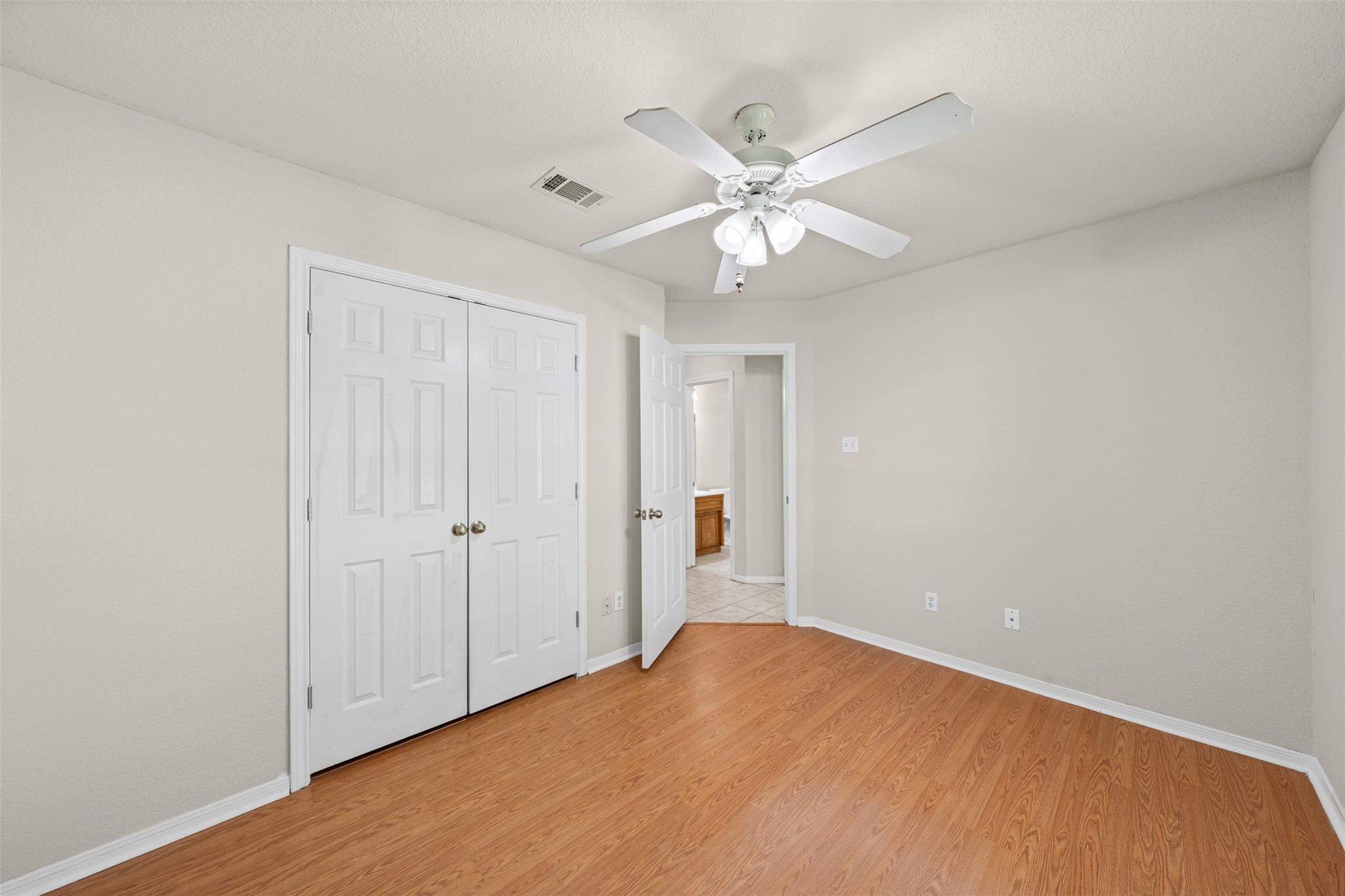 5313 Trail Dr Property Photo 16
