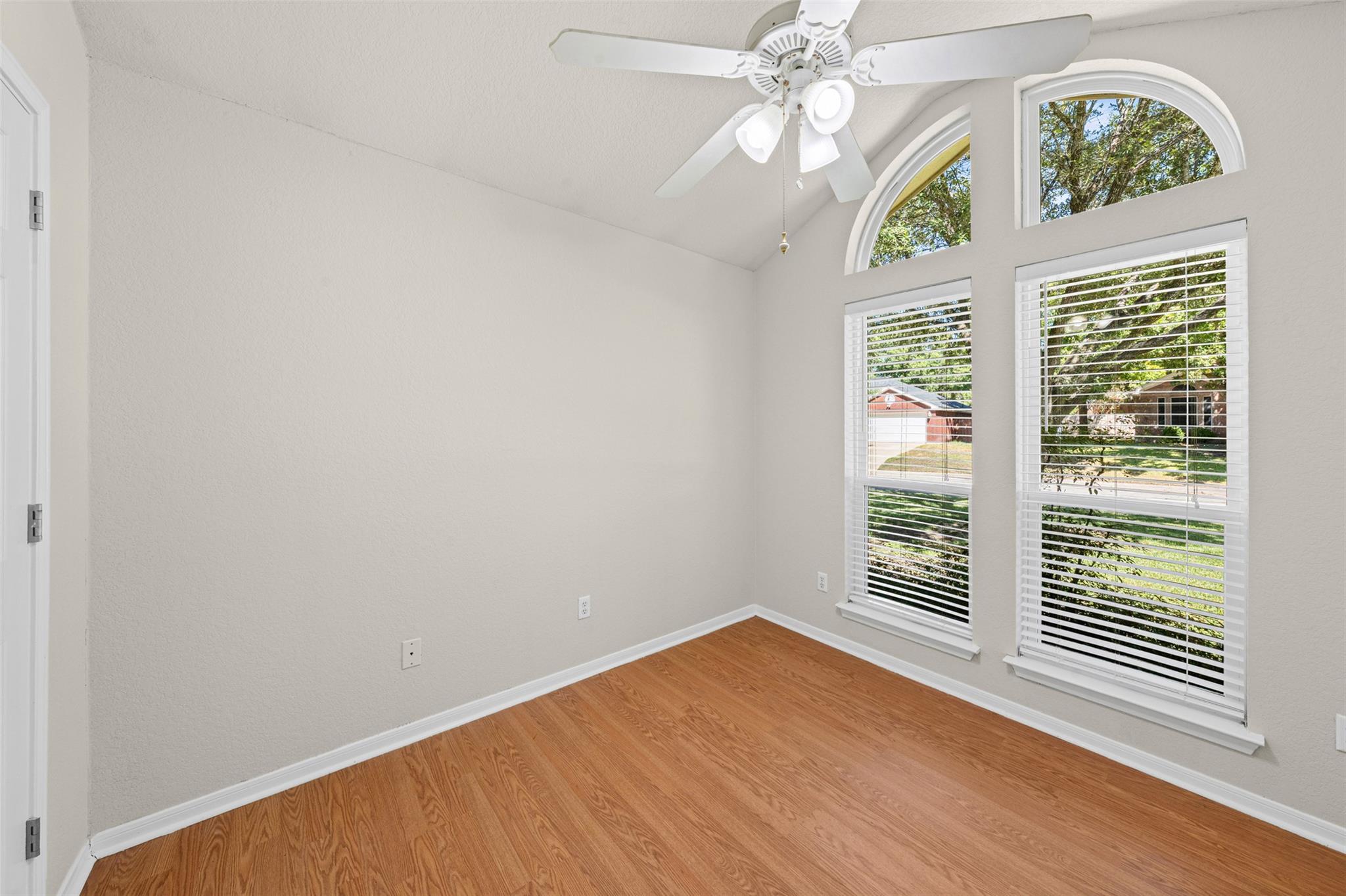 5313 Trail Dr Property Photo 17