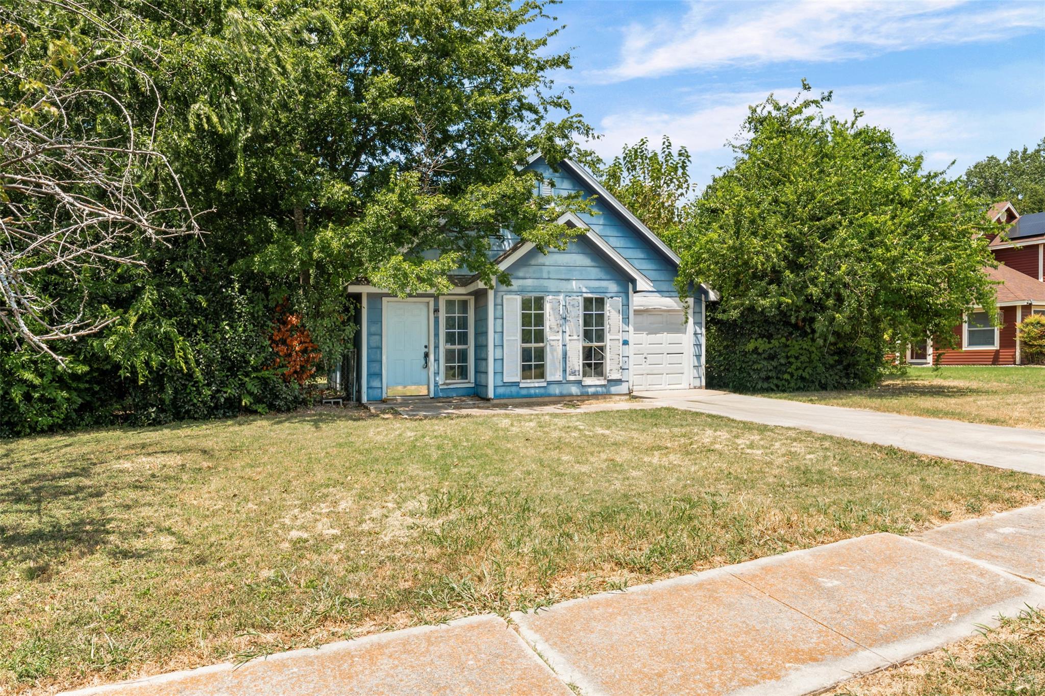 2107 Caprice Dr Property Photo 5