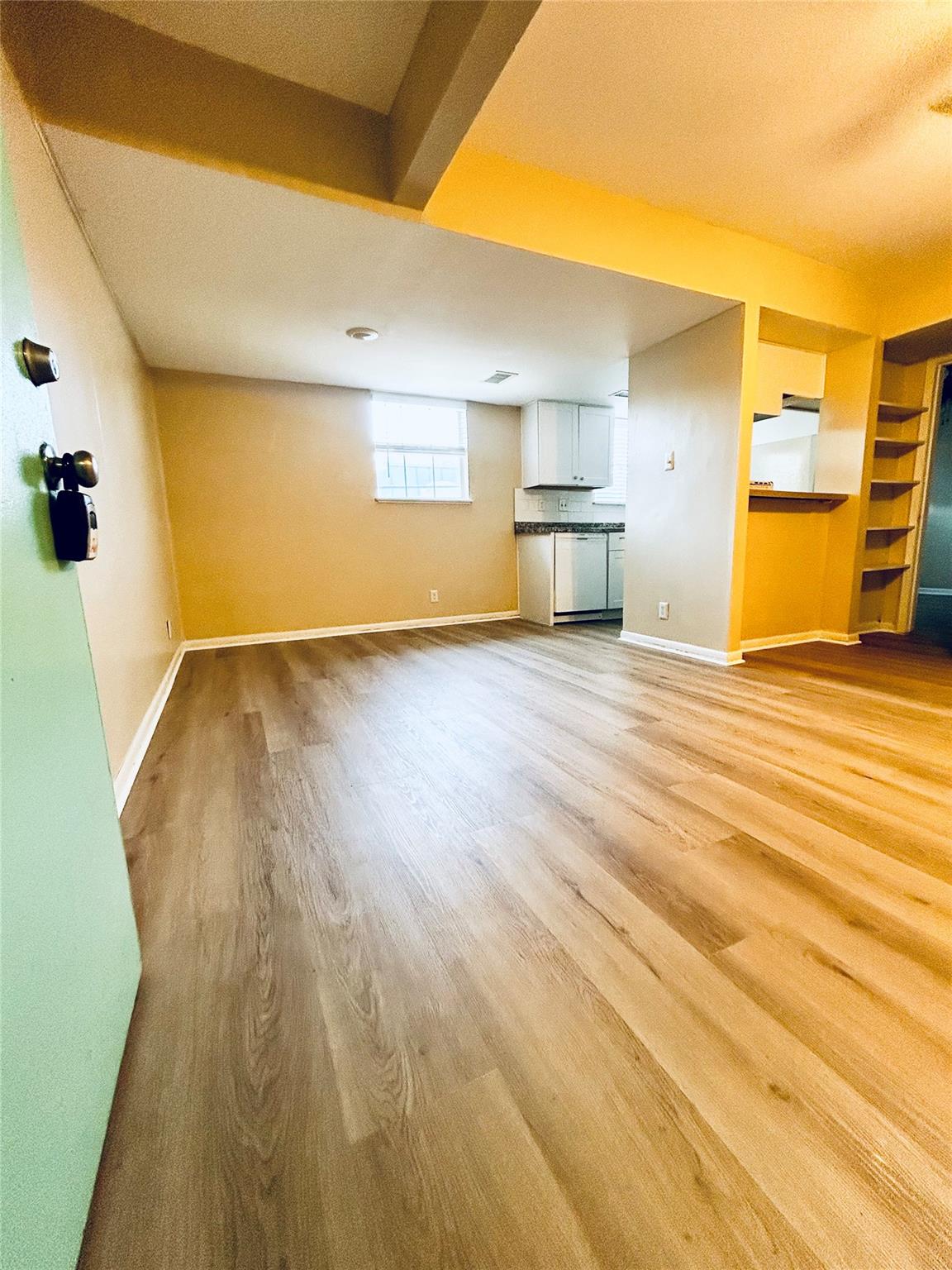 4410 Avenue F None #205 Property Photo 6