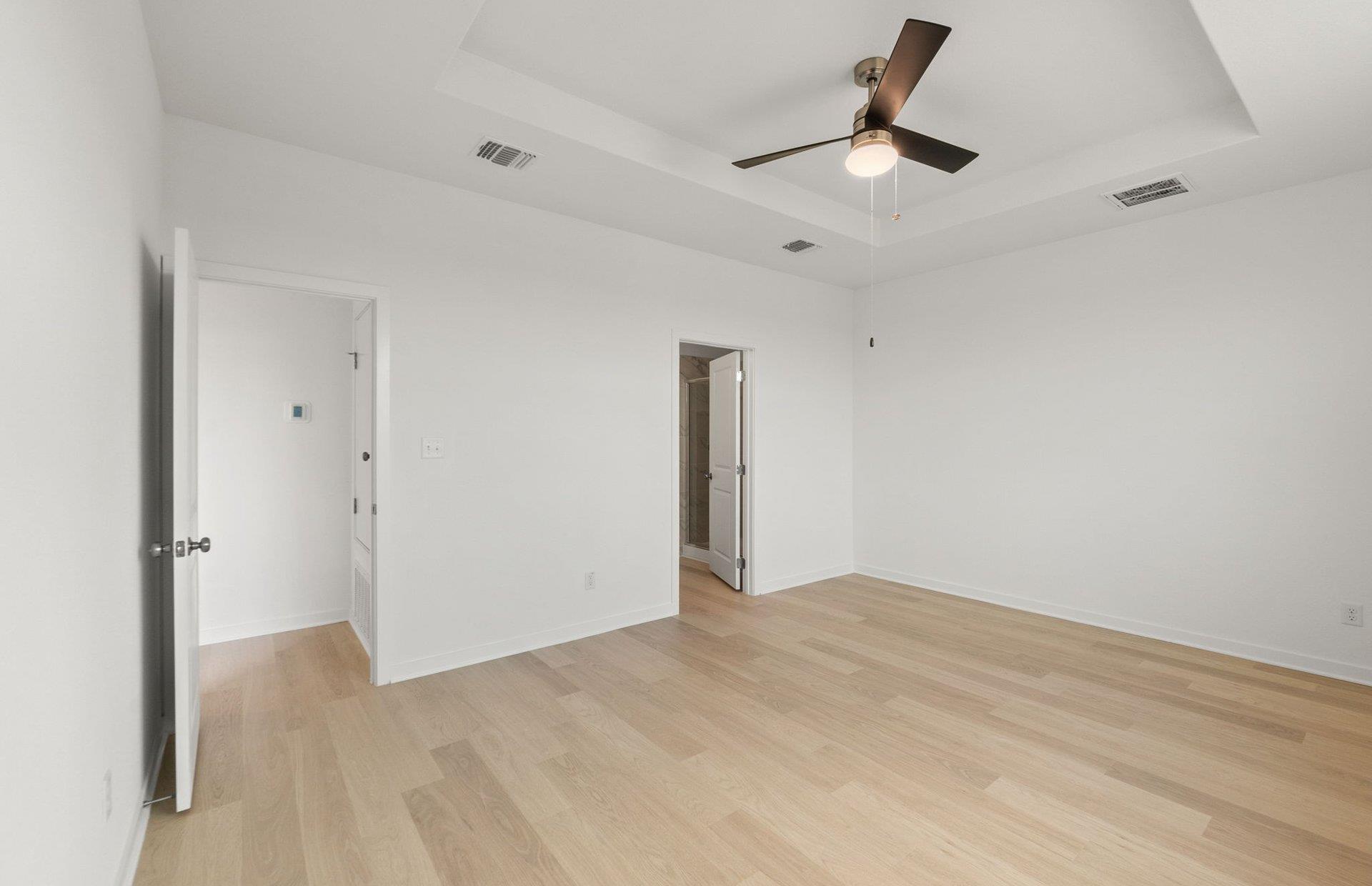 408 Sullivan Way Property Photo 14