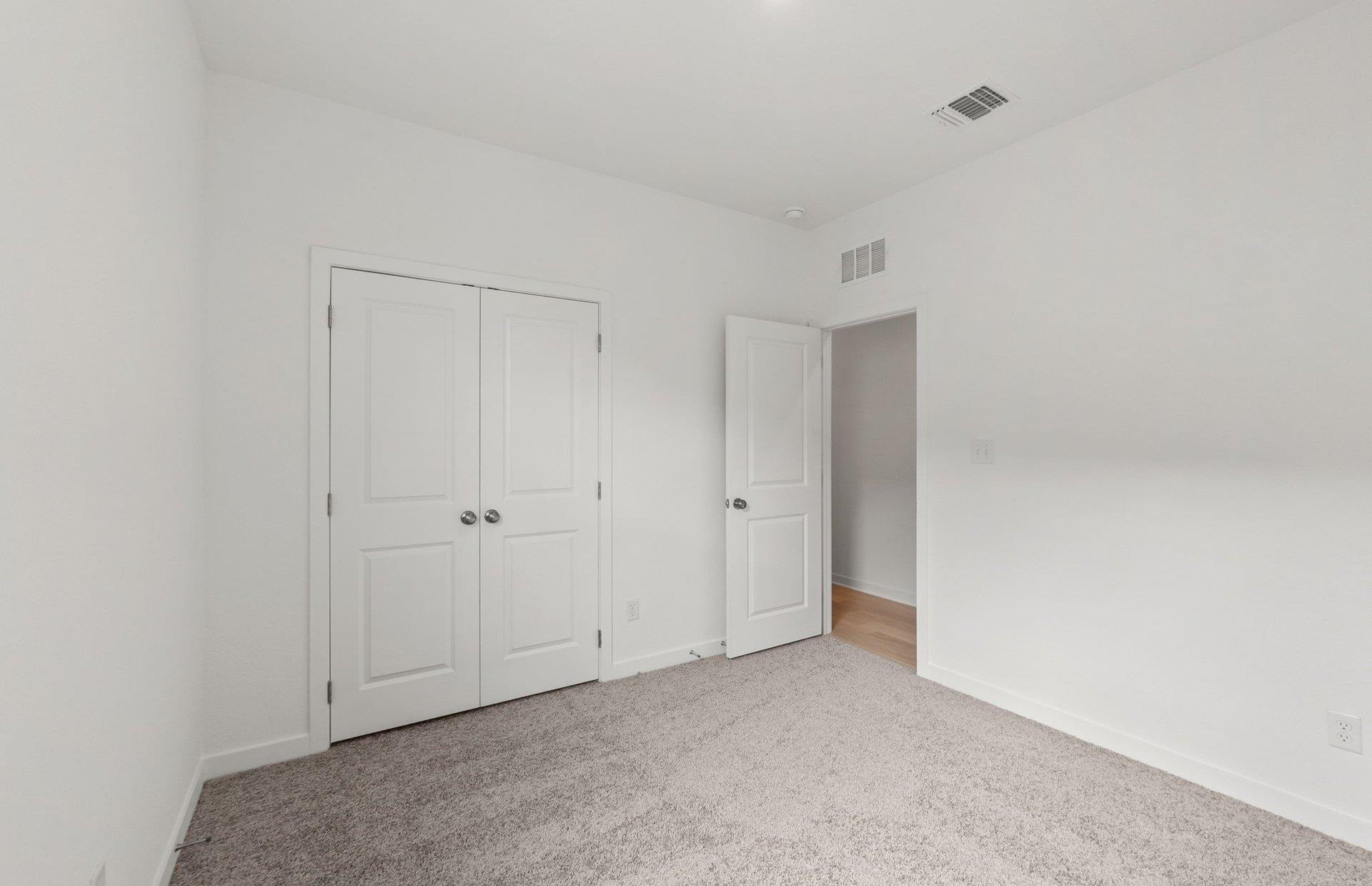408 Sullivan Way Property Photo 18