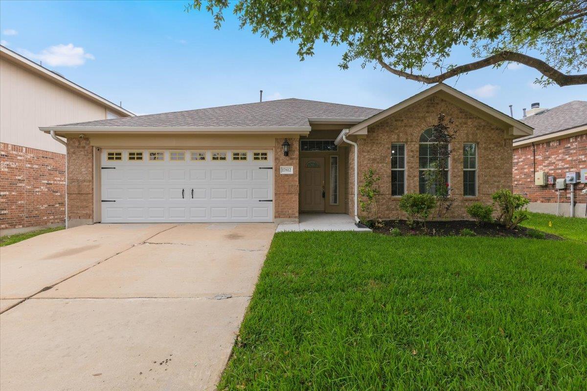 17812 Masi Loop Property Photo 3