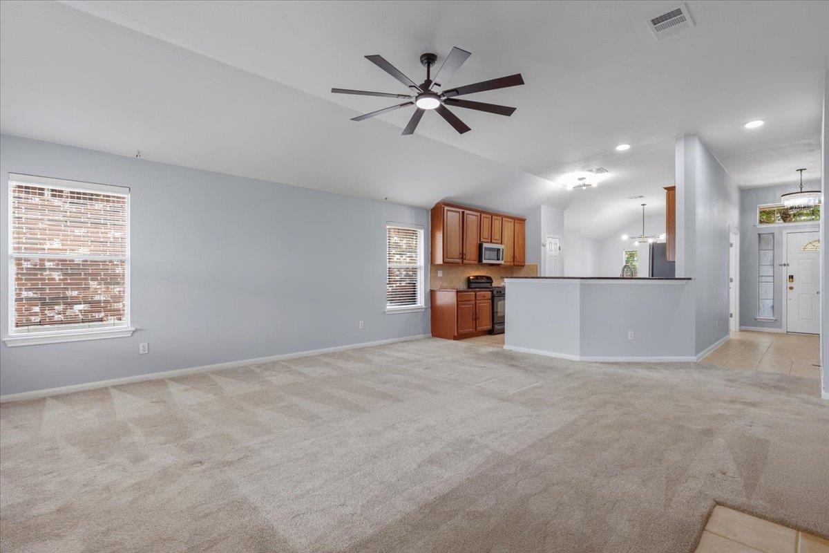 17812 Masi Loop Property Photo 14