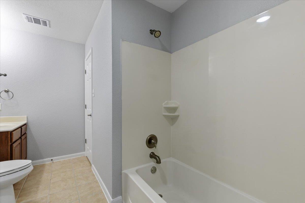 17812 Masi Loop Property Photo 28