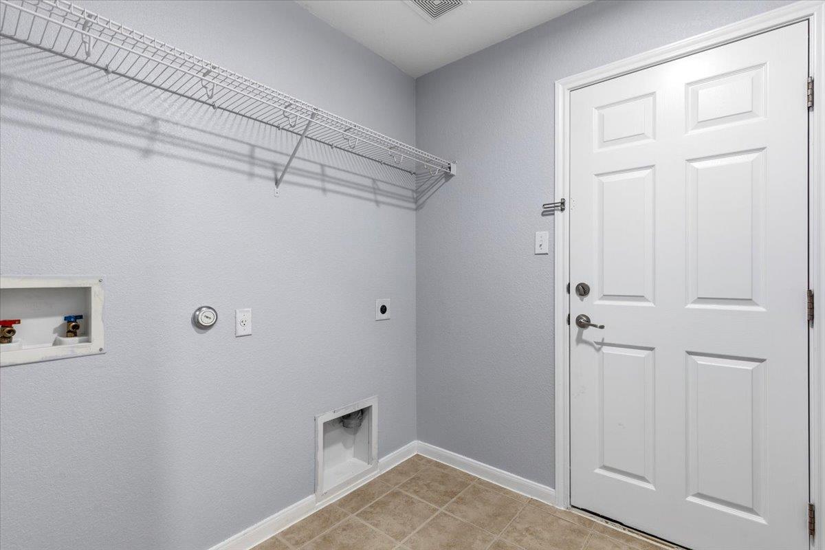 17812 Masi Loop Property Photo 31
