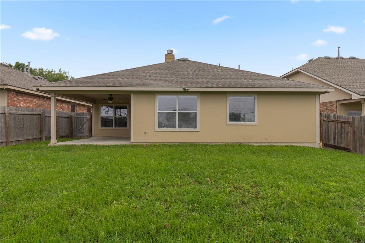 17812 Masi Loop Property Photo 33