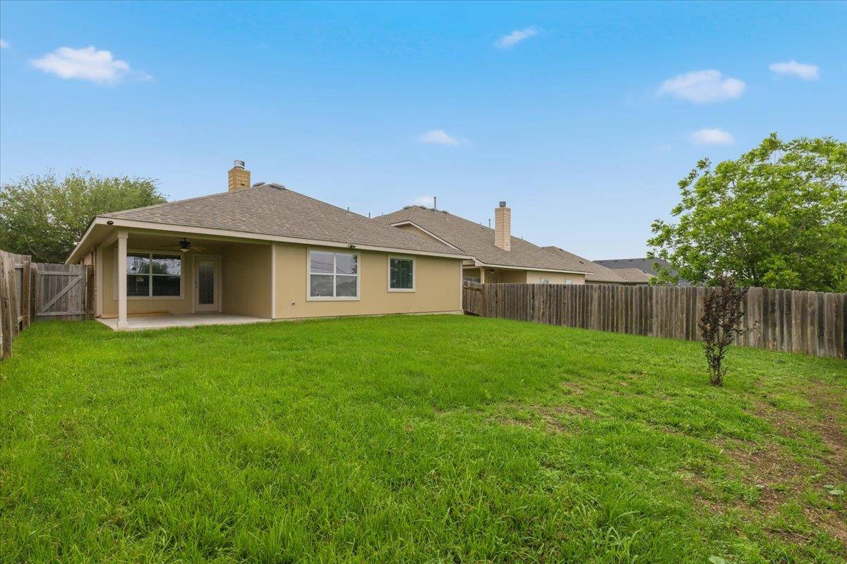 17812 Masi Loop Property Photo 34