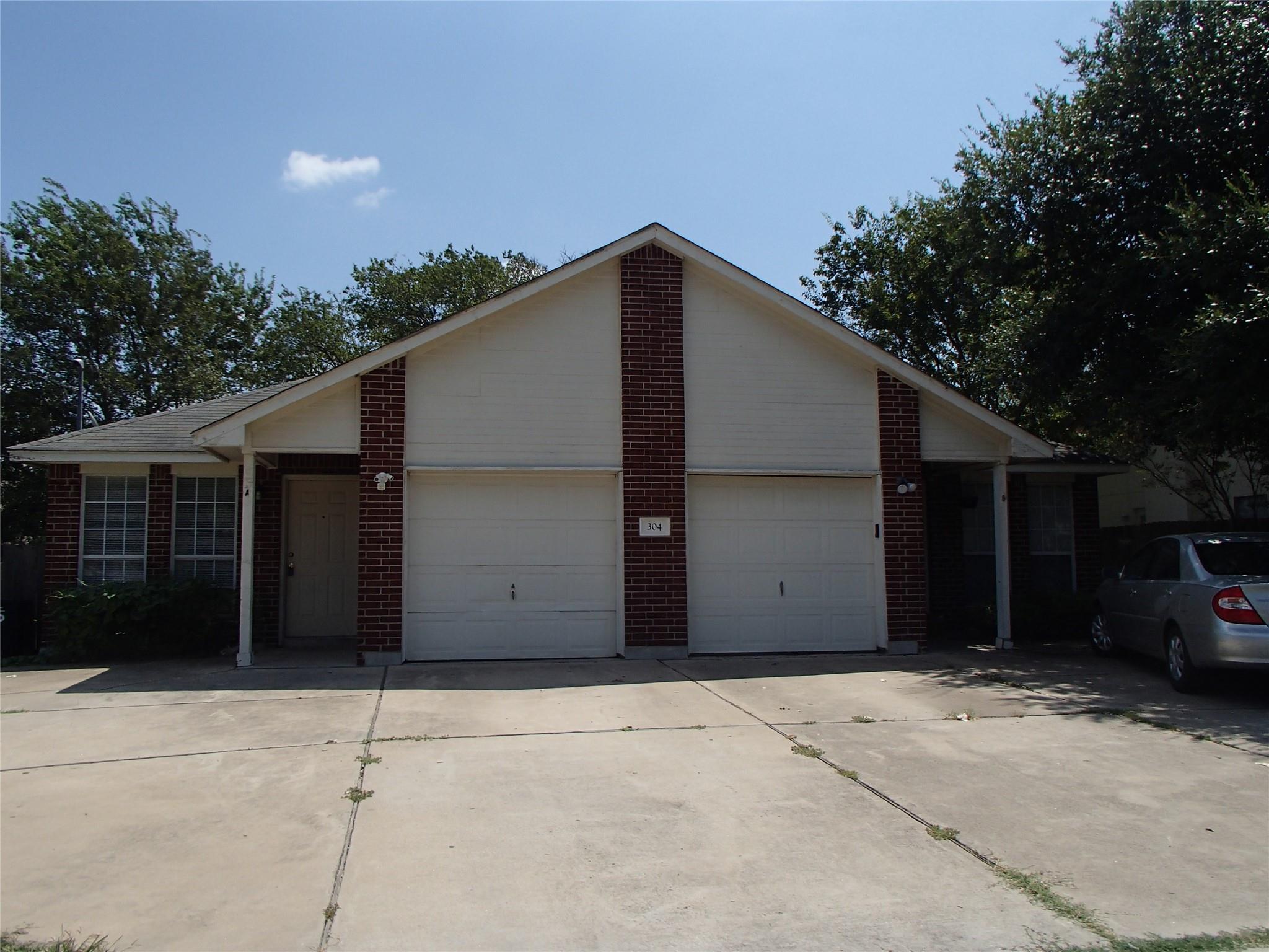 304 Tamara Dr #a Property Photo 2