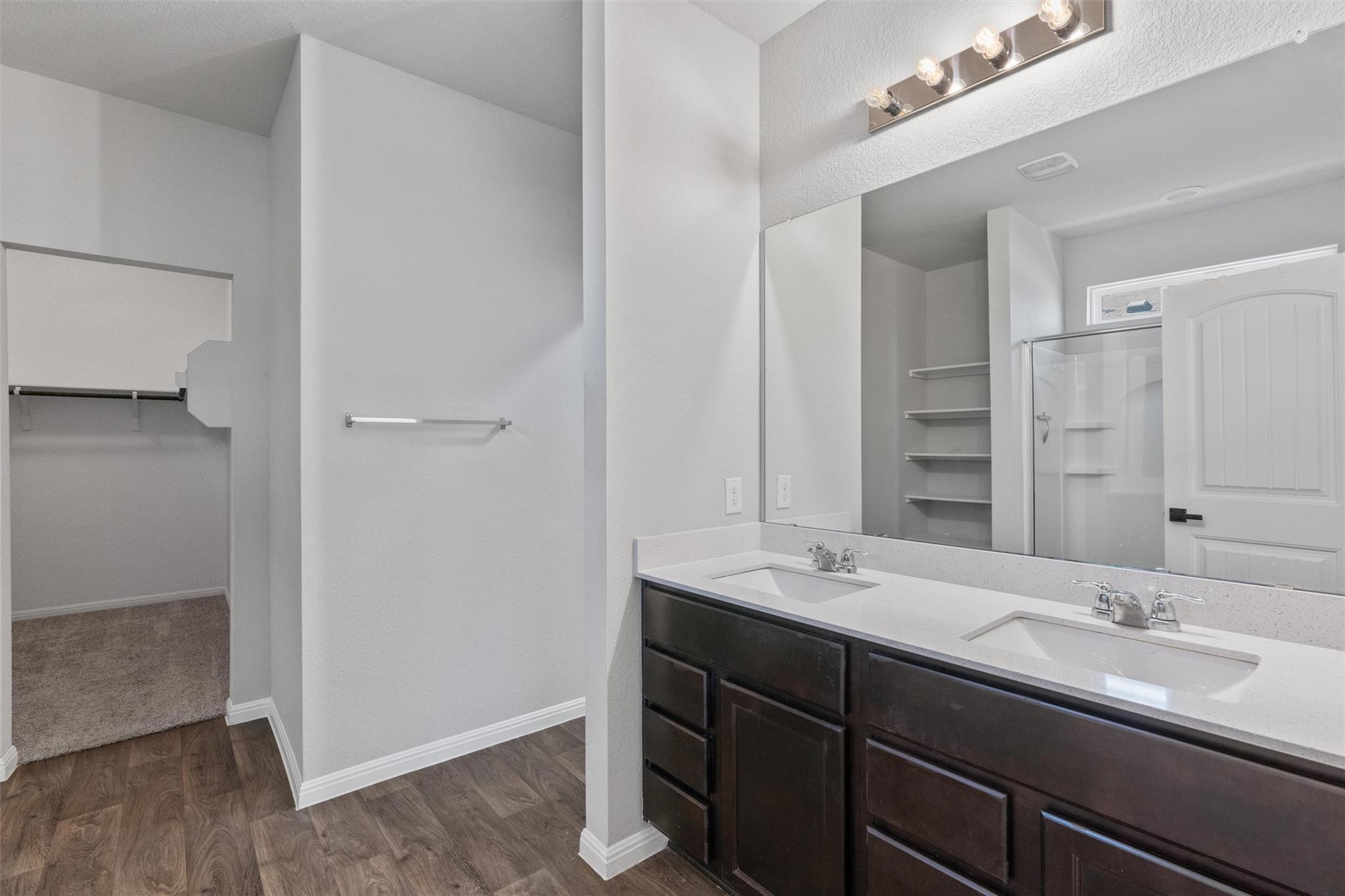 105 Old Glory Trl Property Photo 14