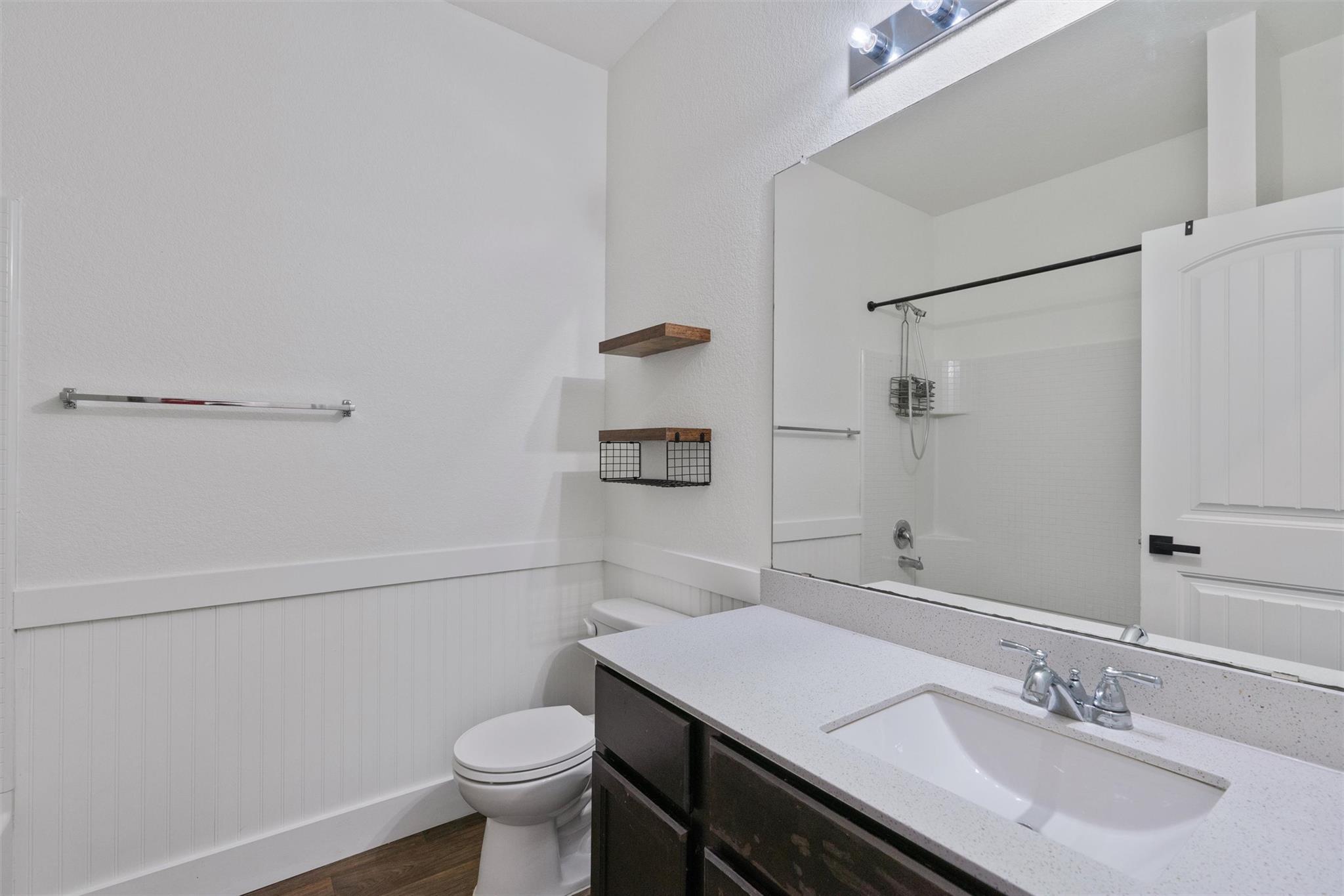 105 Old Glory Trl Property Photo 20
