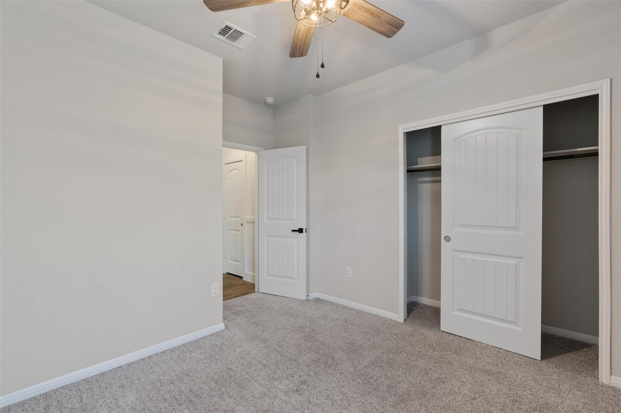 105 Old Glory Trl Property Photo 25