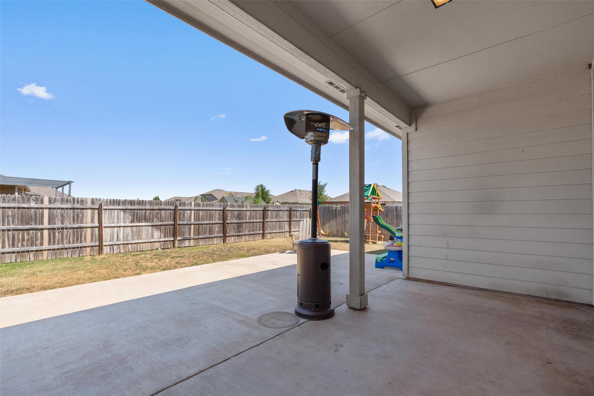 105 Old Glory Trl Property Photo 27