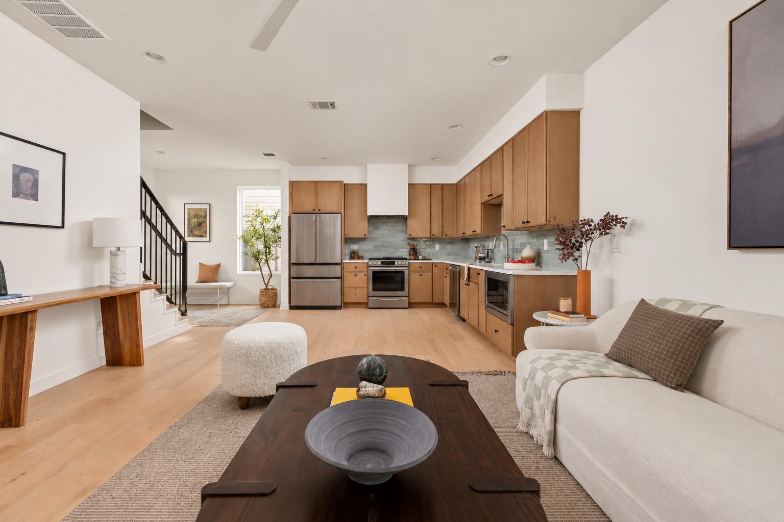 1004 Romeria Dr #1 Property Photo 12