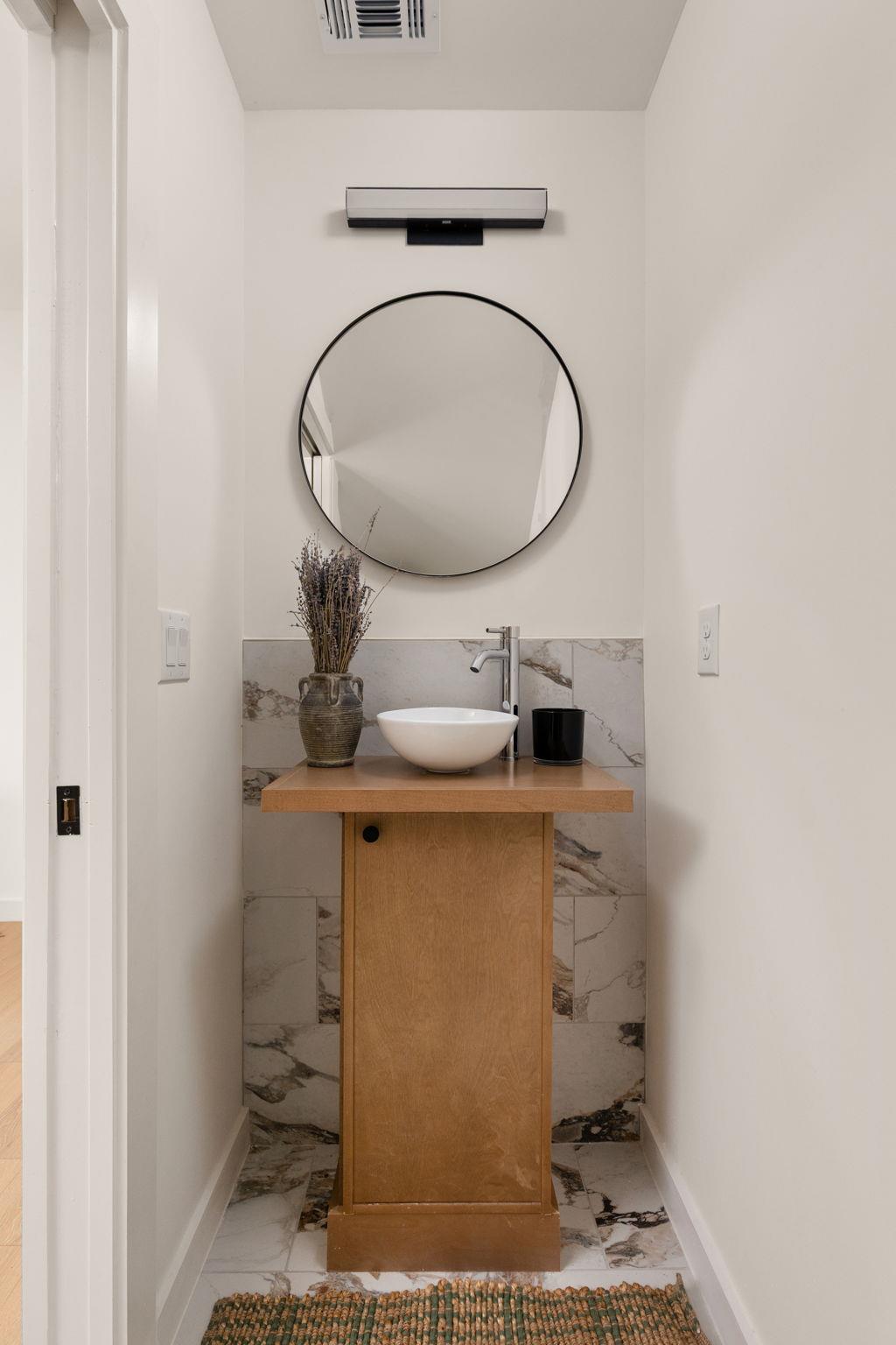 1004 Romeria Dr #1 Property Photo 15