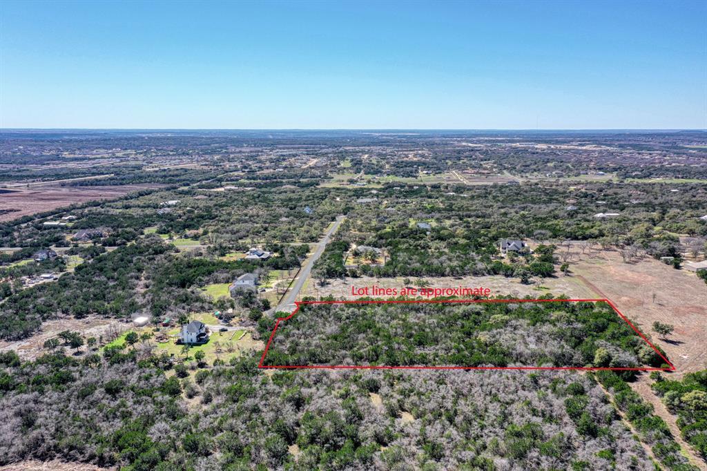 1110 Wildwood Xing Property Photo 11