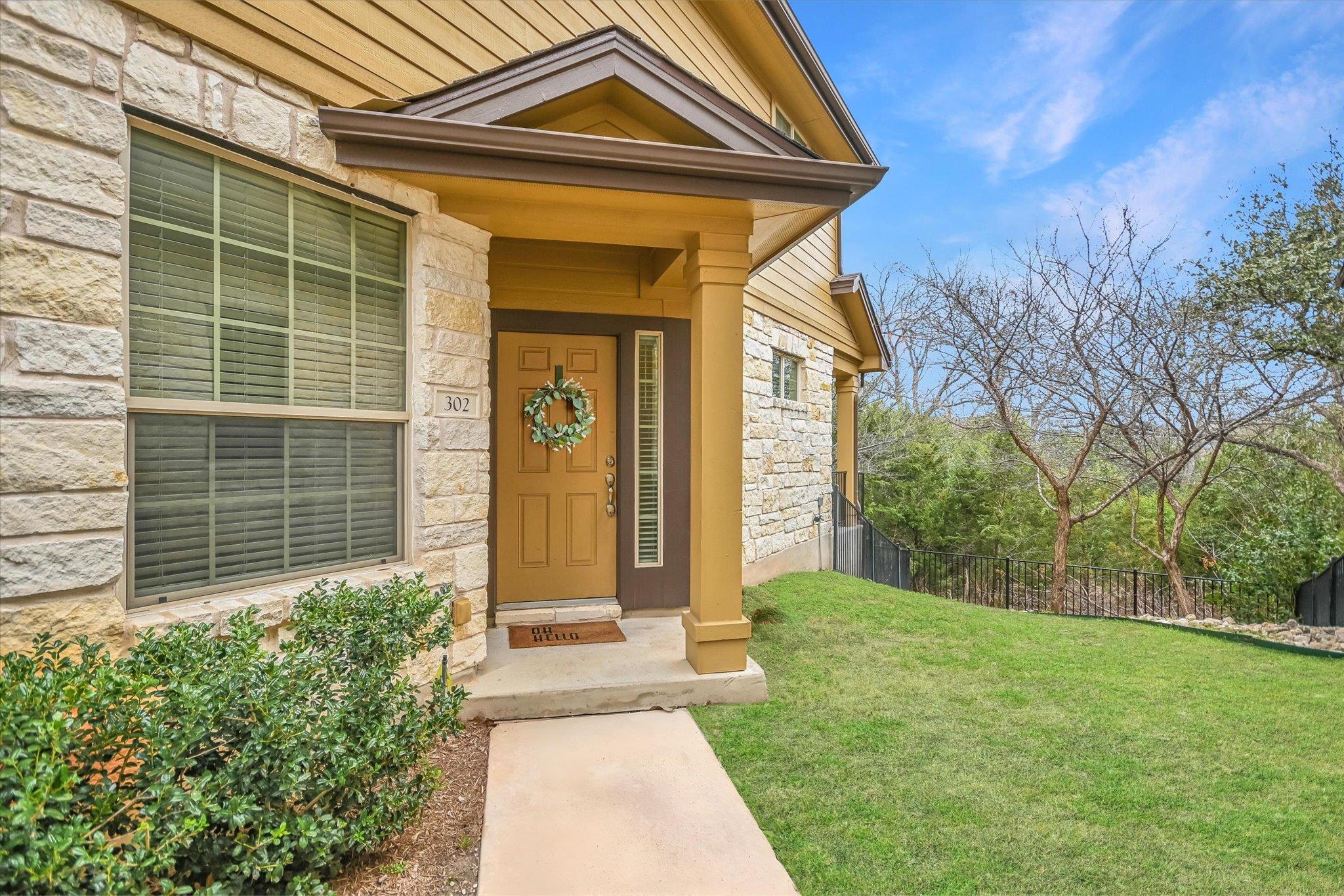 1310 W Parmer Ln #302 Property Photo 1