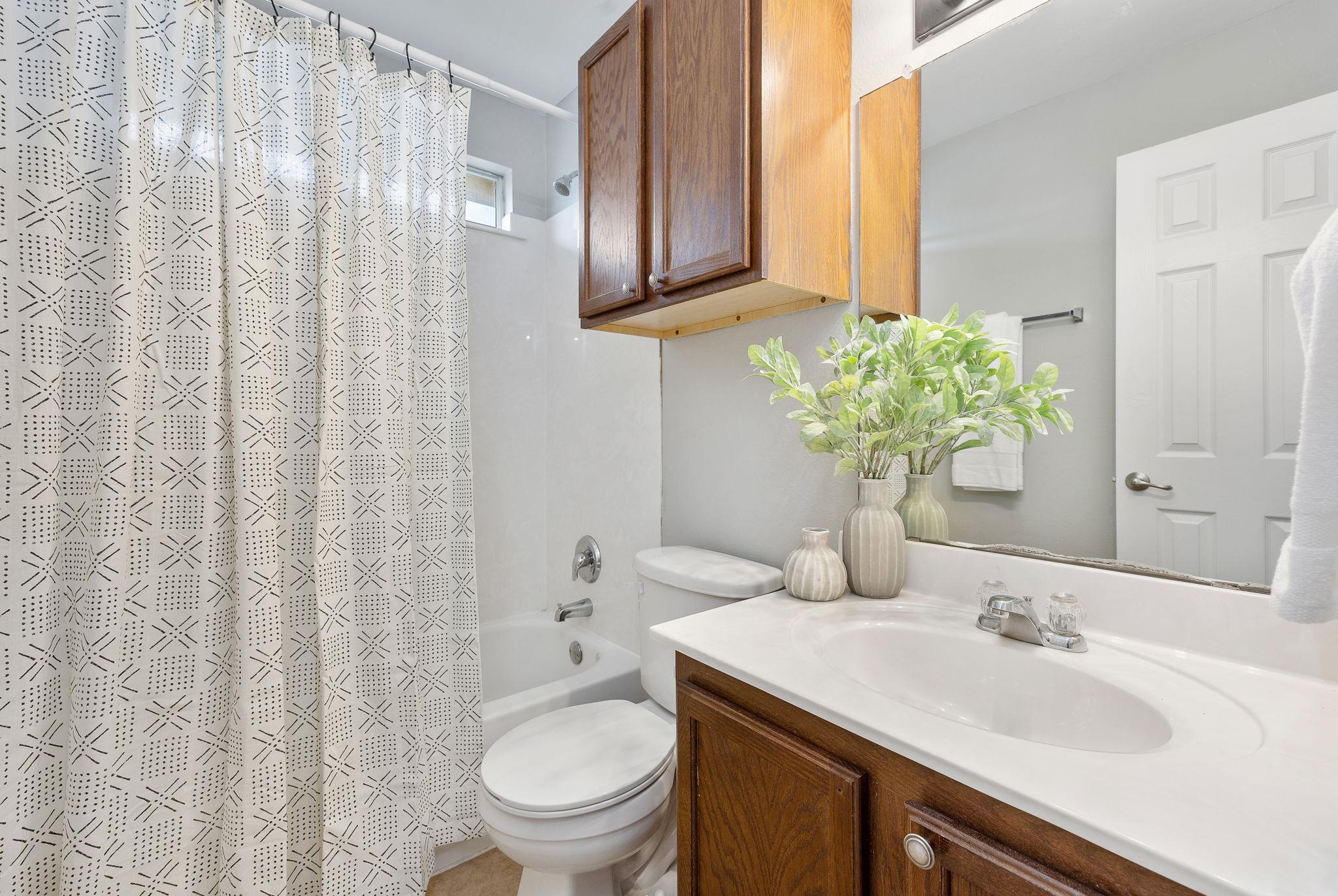 9028 Sun Shower Bnd Property Photo 22