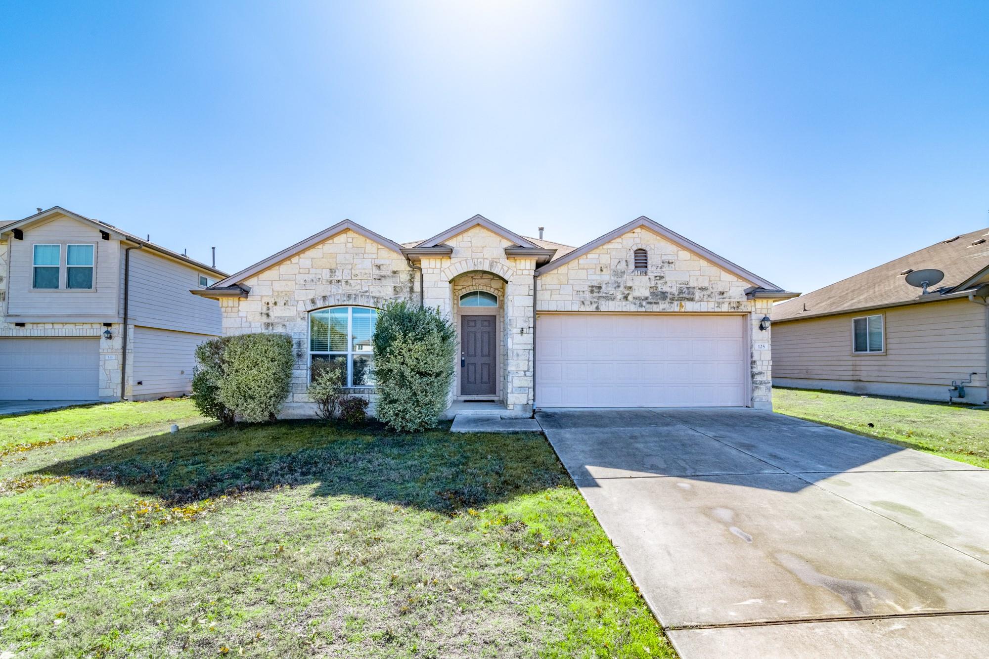 125 Voyager Cv Property Photo