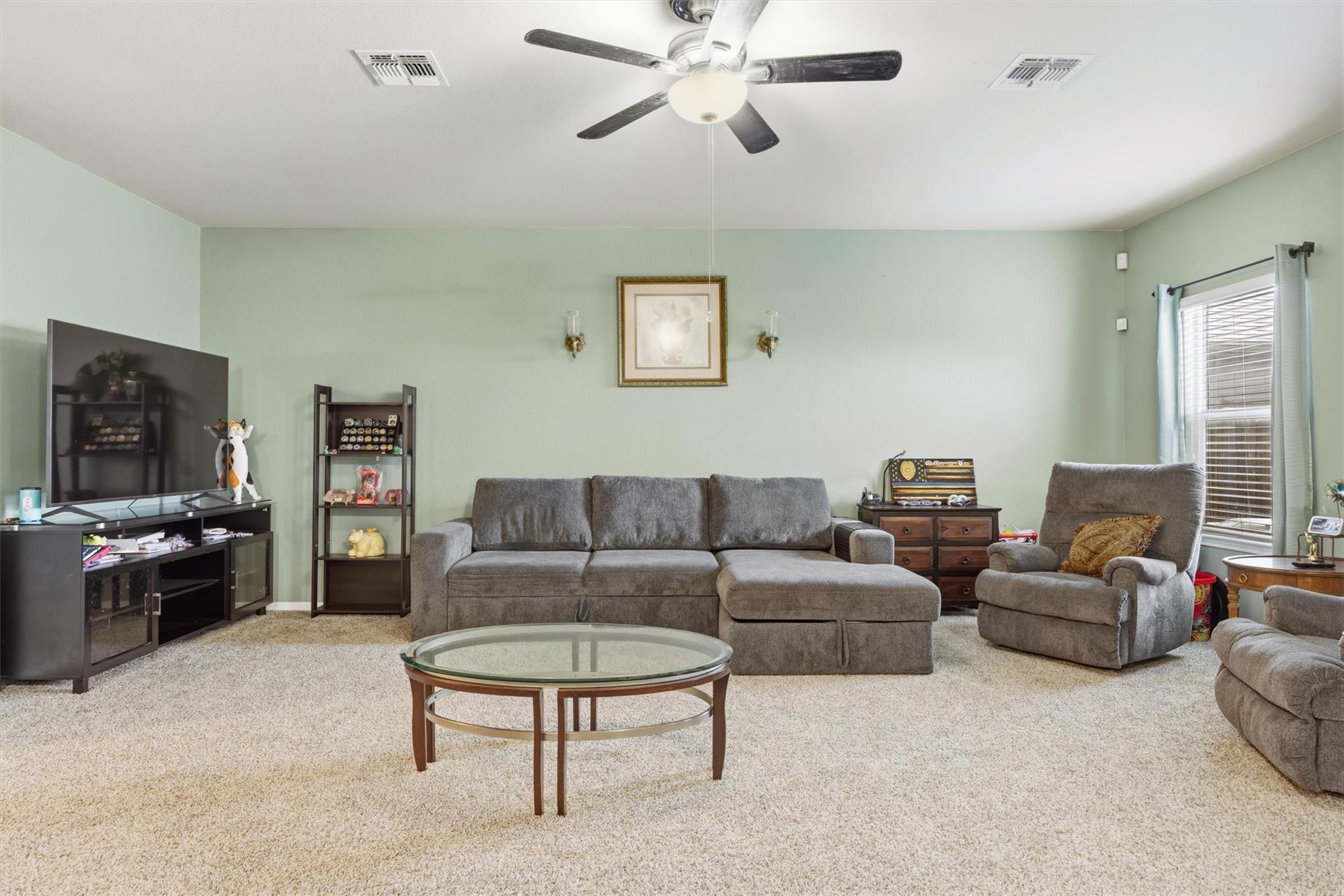12109 Waterford Run Way Property Photo 3