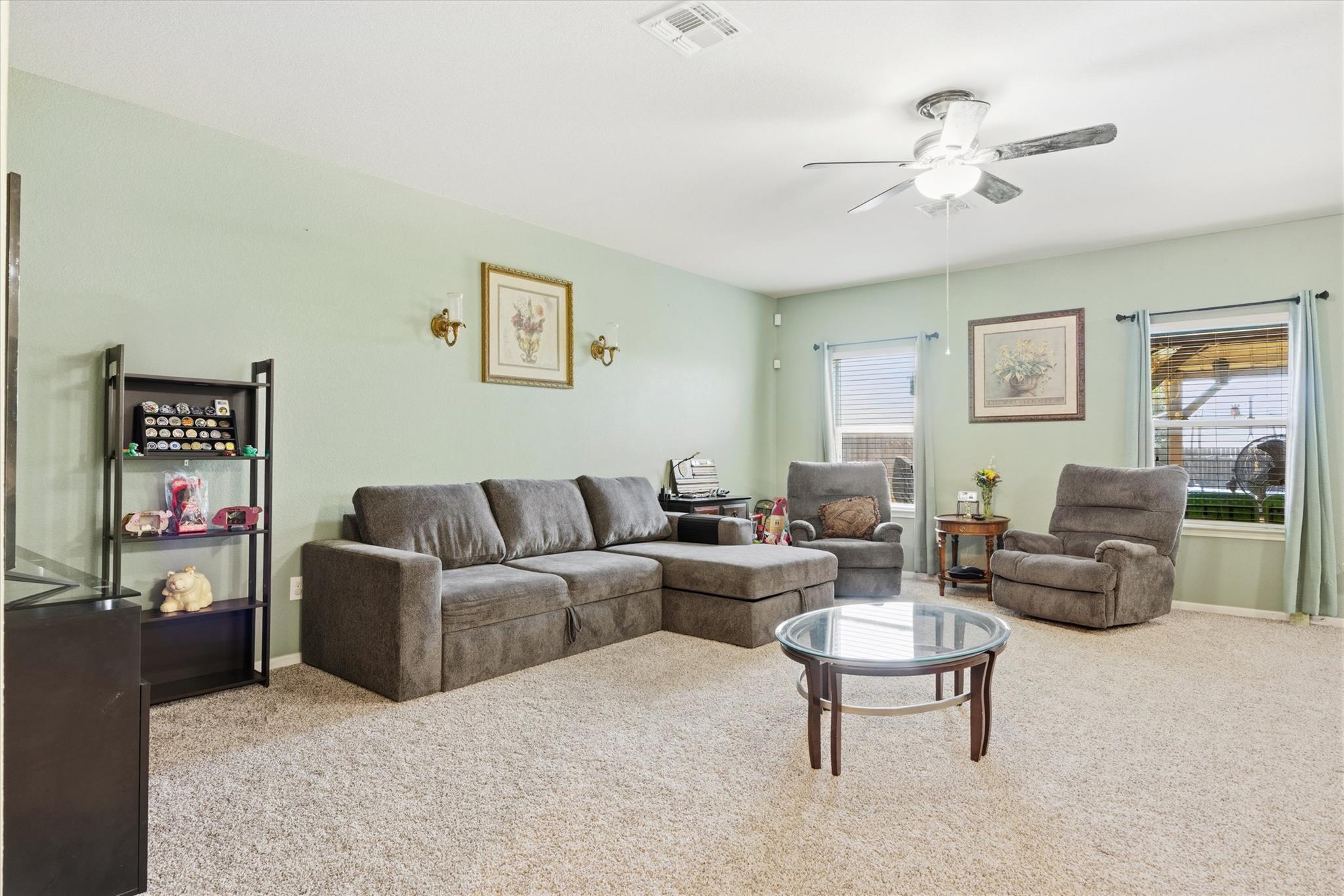 12109 Waterford Run Way Property Photo 4