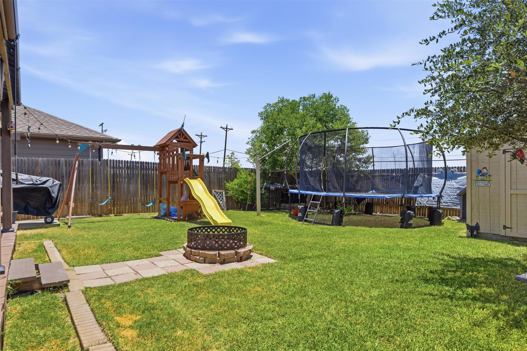 12109 Waterford Run Way Property Photo 23