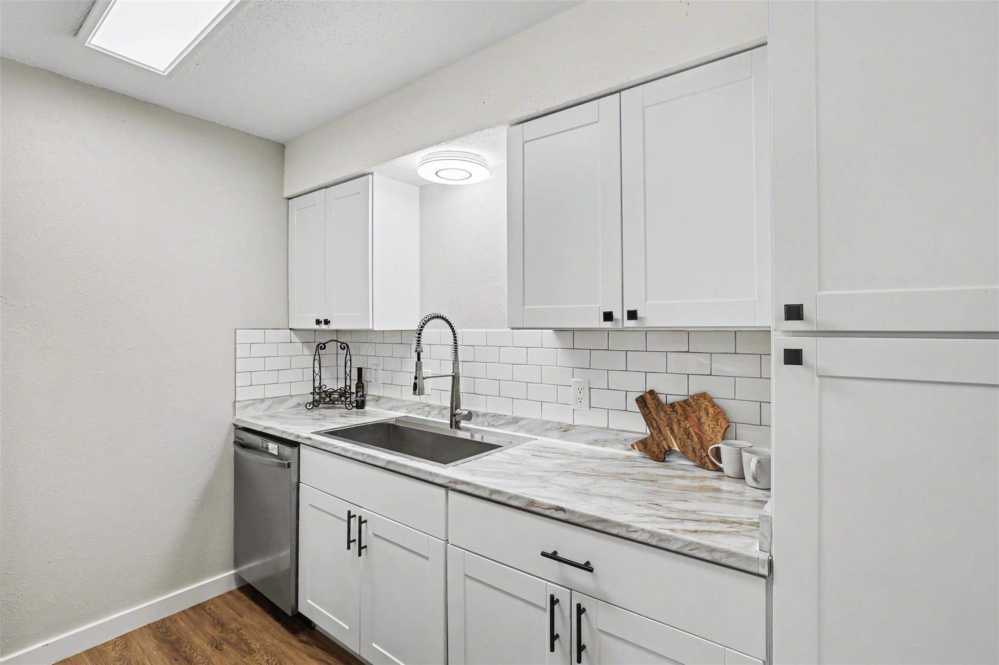 802 Ranch Rd #a Property Photo 3