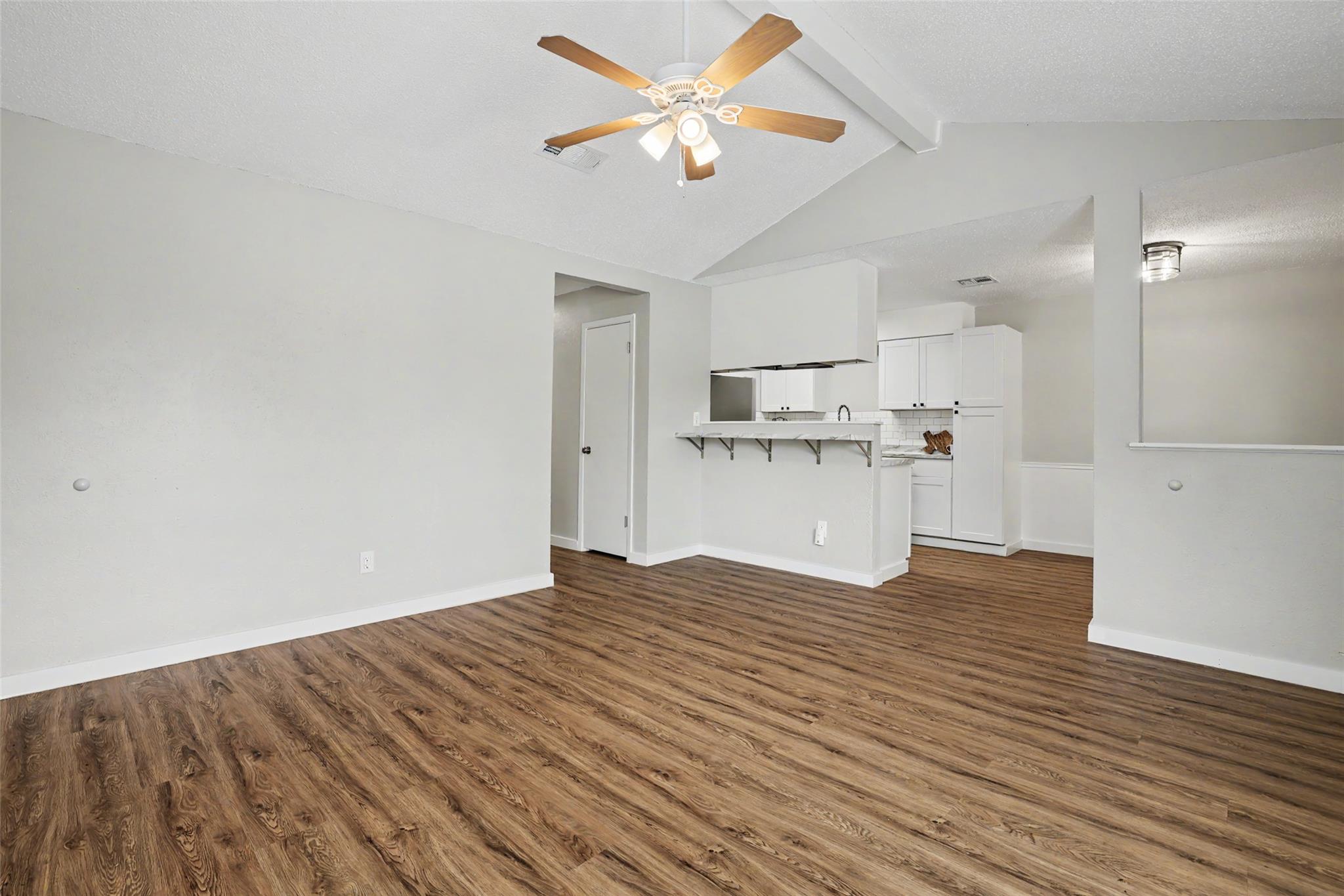 802 Ranch Rd #a Property Photo 5