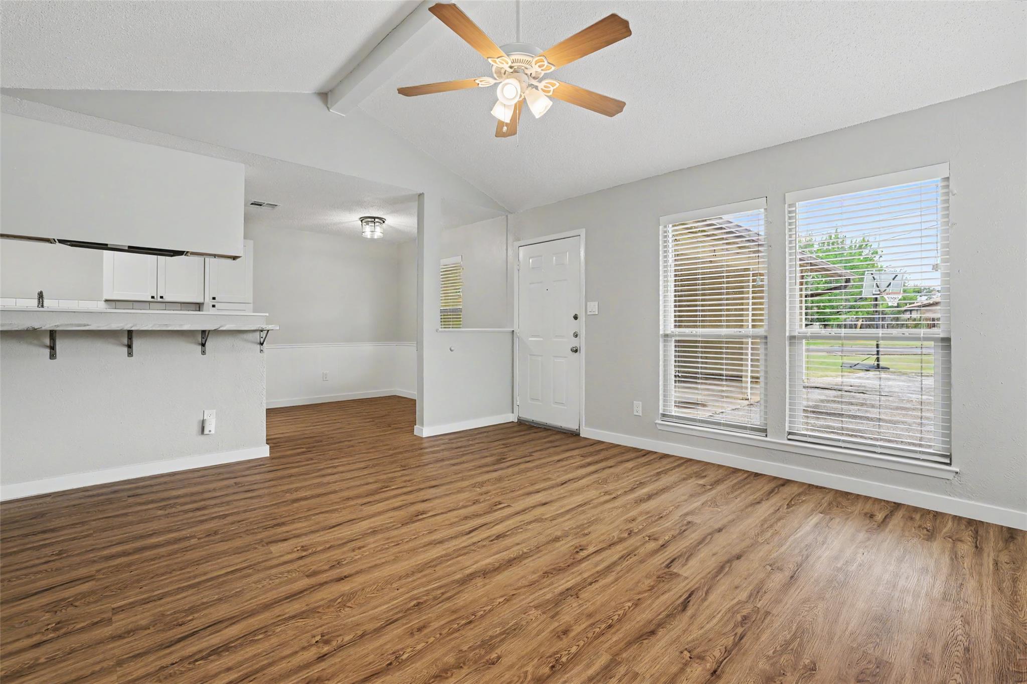 802 Ranch Rd #a Property Photo 6