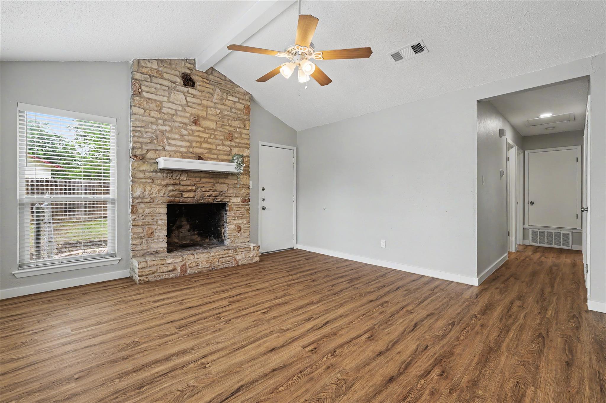 802 Ranch Rd #a Property Photo 7