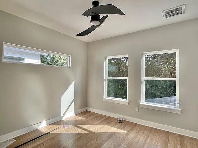 5711 Tura Ln #2 Property Photo 6