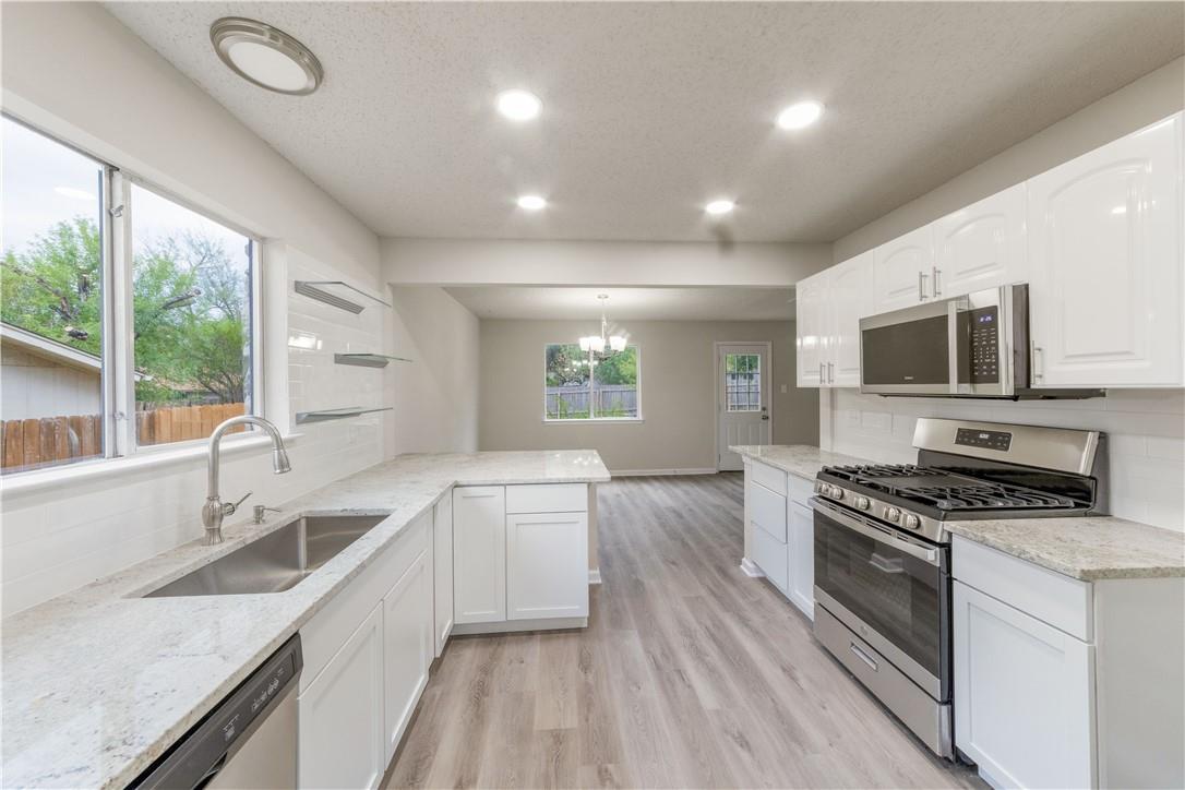 3901 Skipton Dr Property Photo