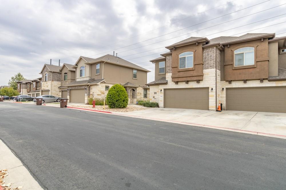 2880 Donnell Dr #4101 Property Photo 2