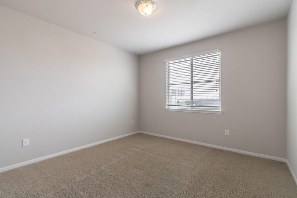 2880 Donnell Dr #4101 Property Photo 16