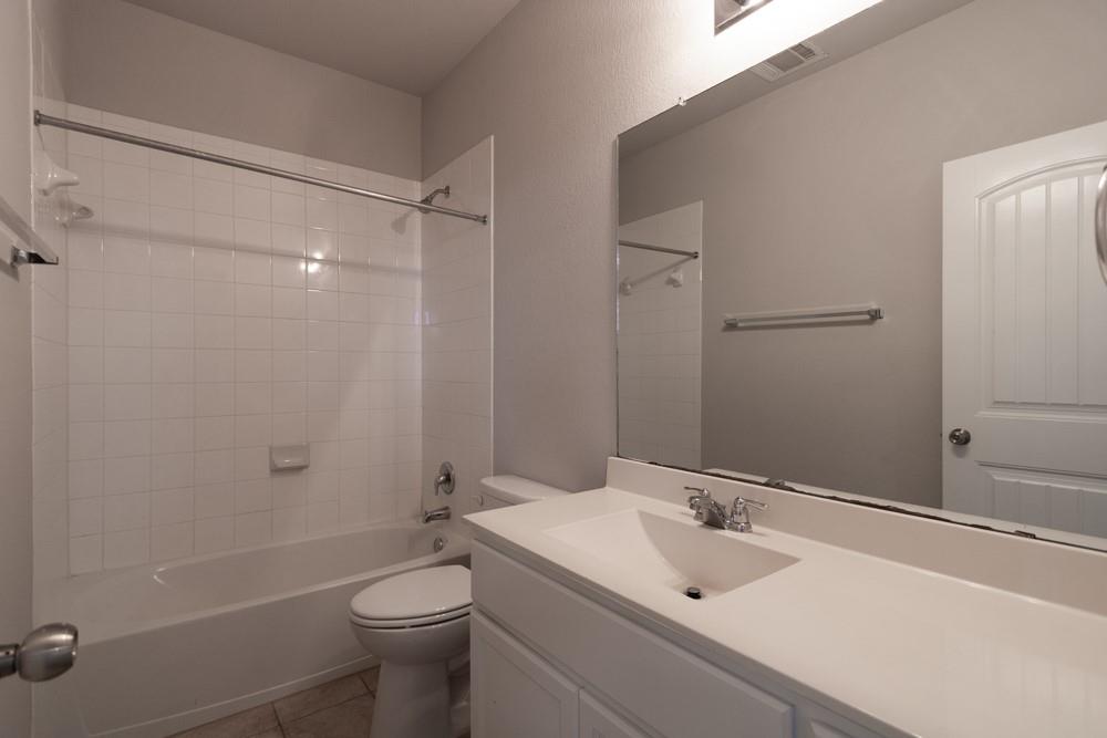 2880 Donnell Dr #4101 Property Photo 30