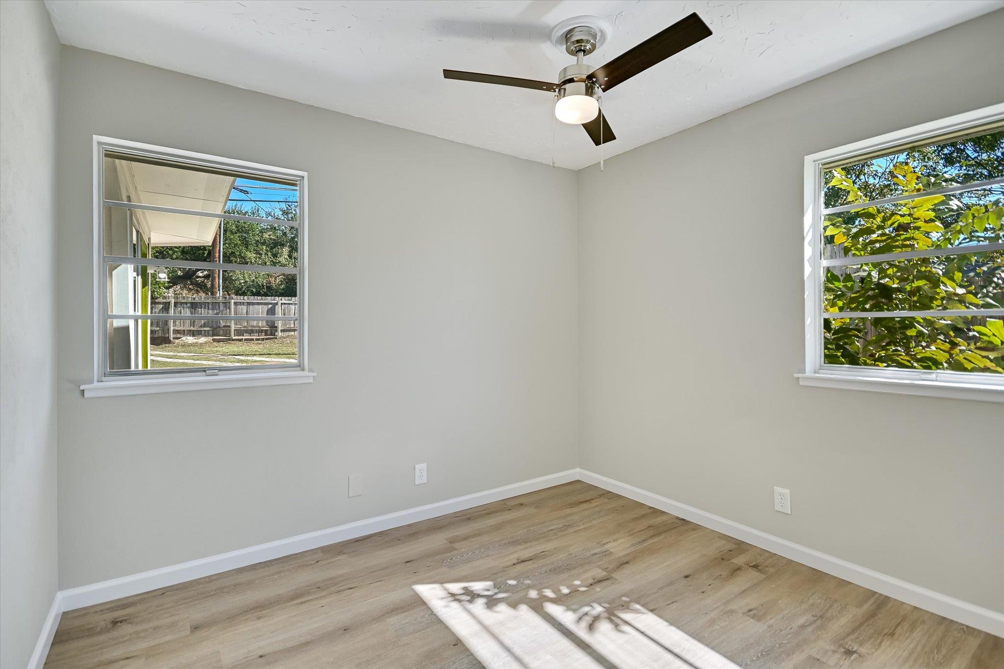 8503 Stillwood Ln Property Photo 17