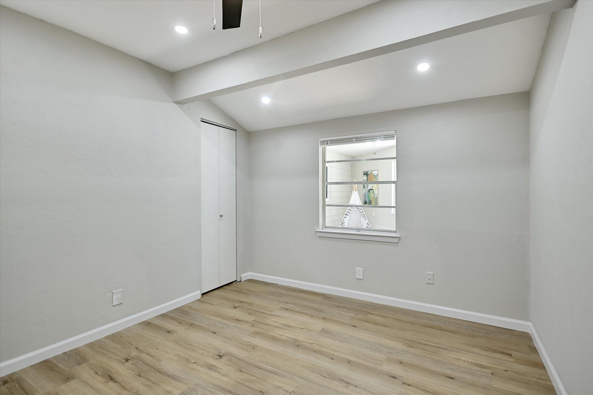8503 Stillwood Ln Property Photo 18