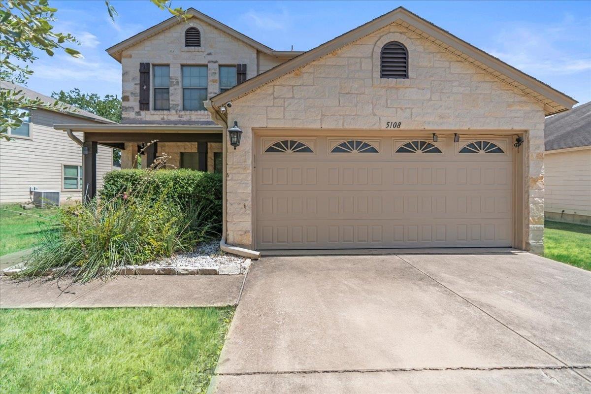 5108 N Hearsey Dr Property Photo 1