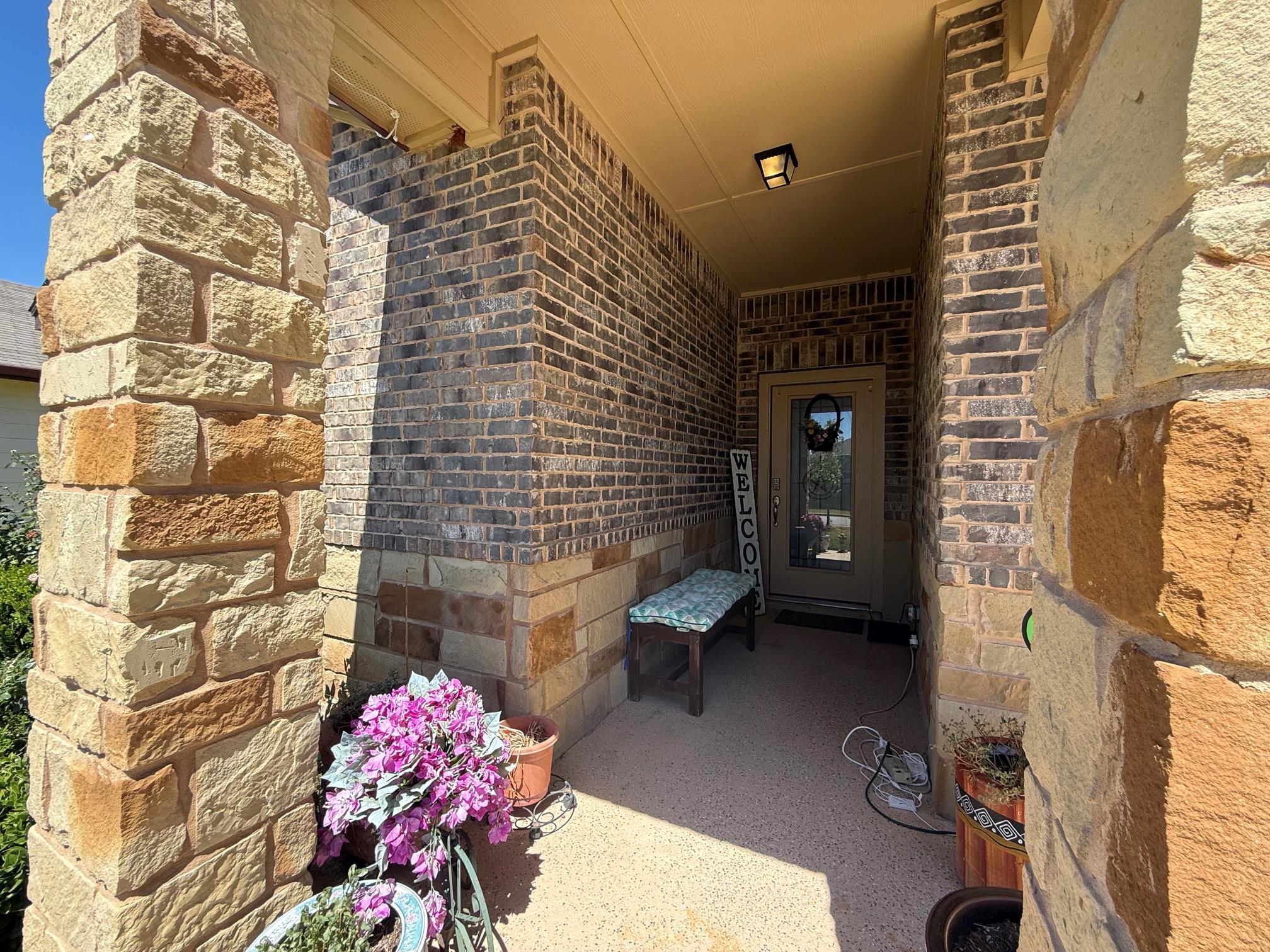 617 Ibis Falls Loop Property Photo 1