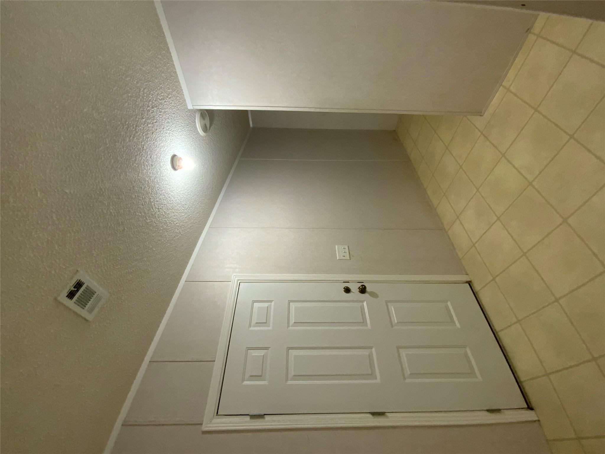 525 South Chambers St Property Photo 30