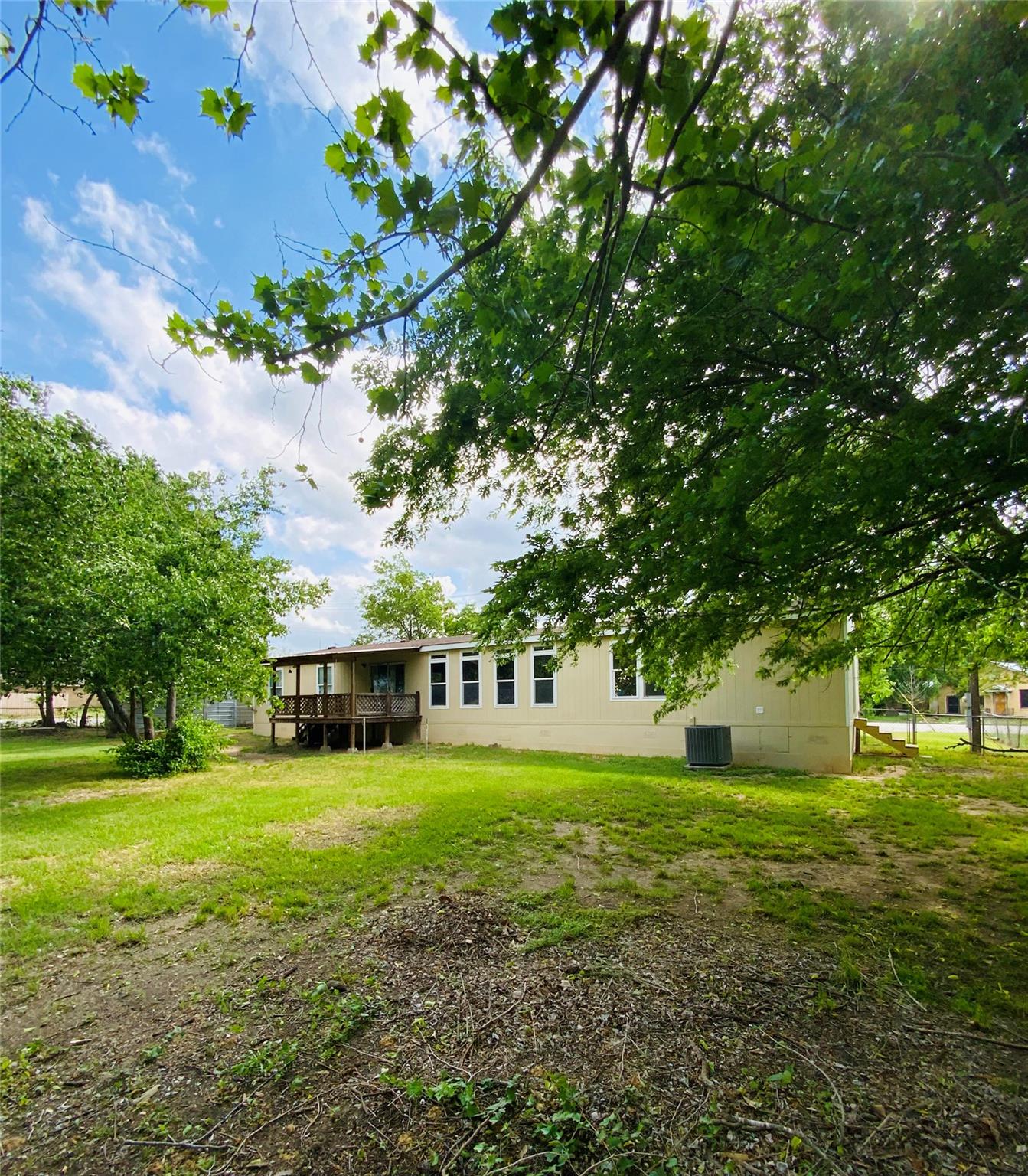 525 South Chambers St Property Photo 34