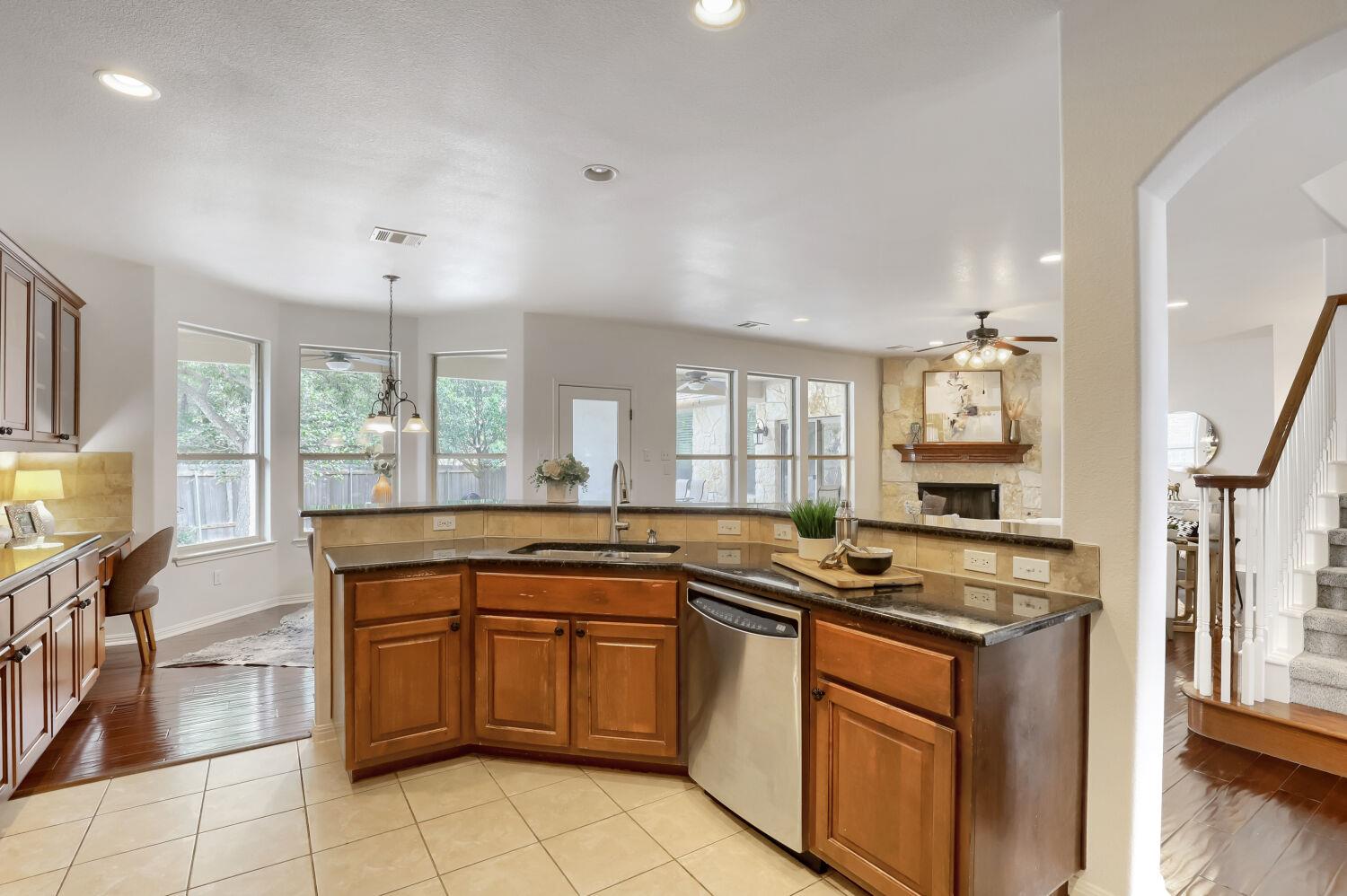11012 Tornasol Ln Property Photo 10
