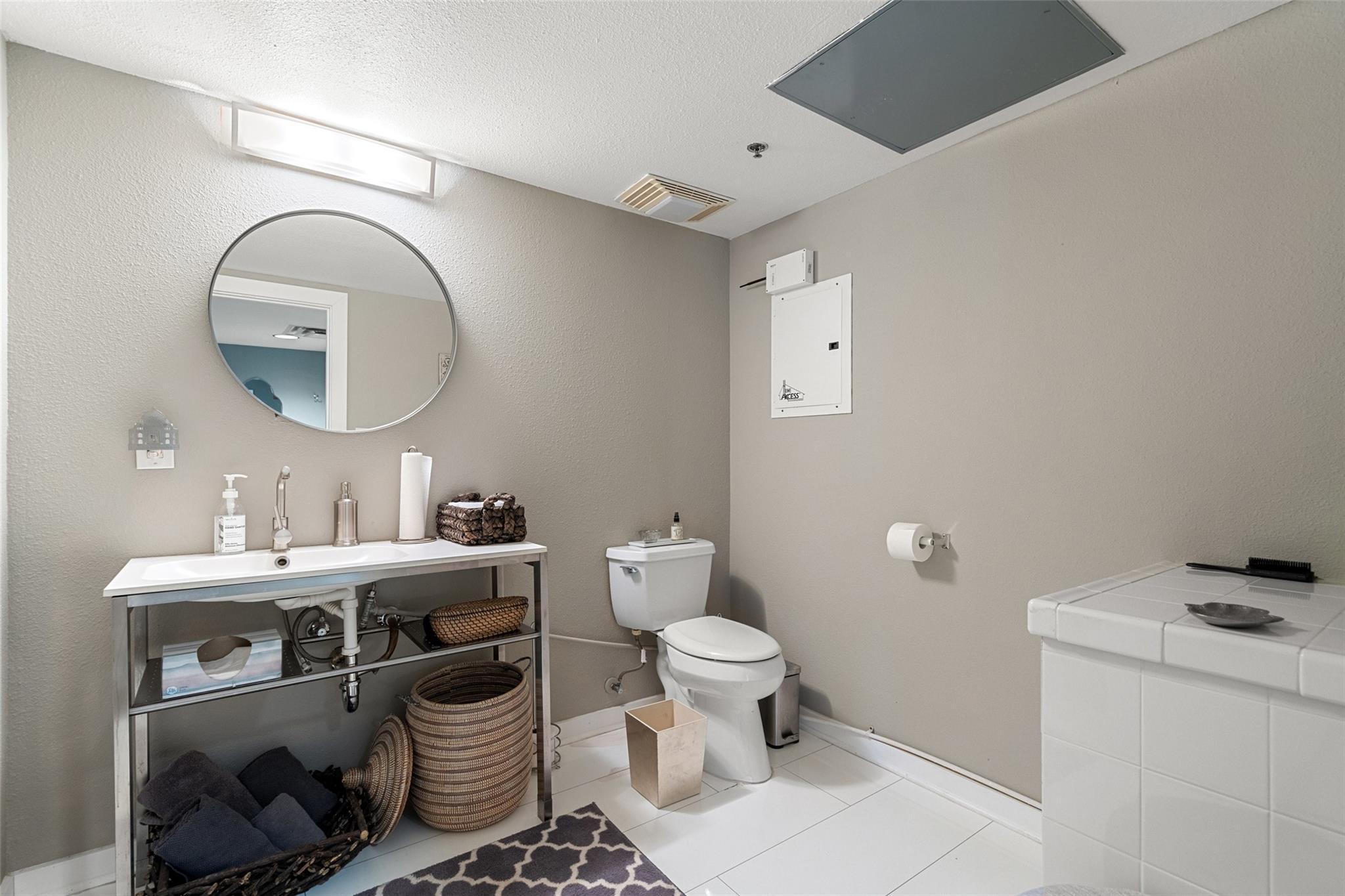 1601 E Cesar Chavez None #107 Property Photo 15