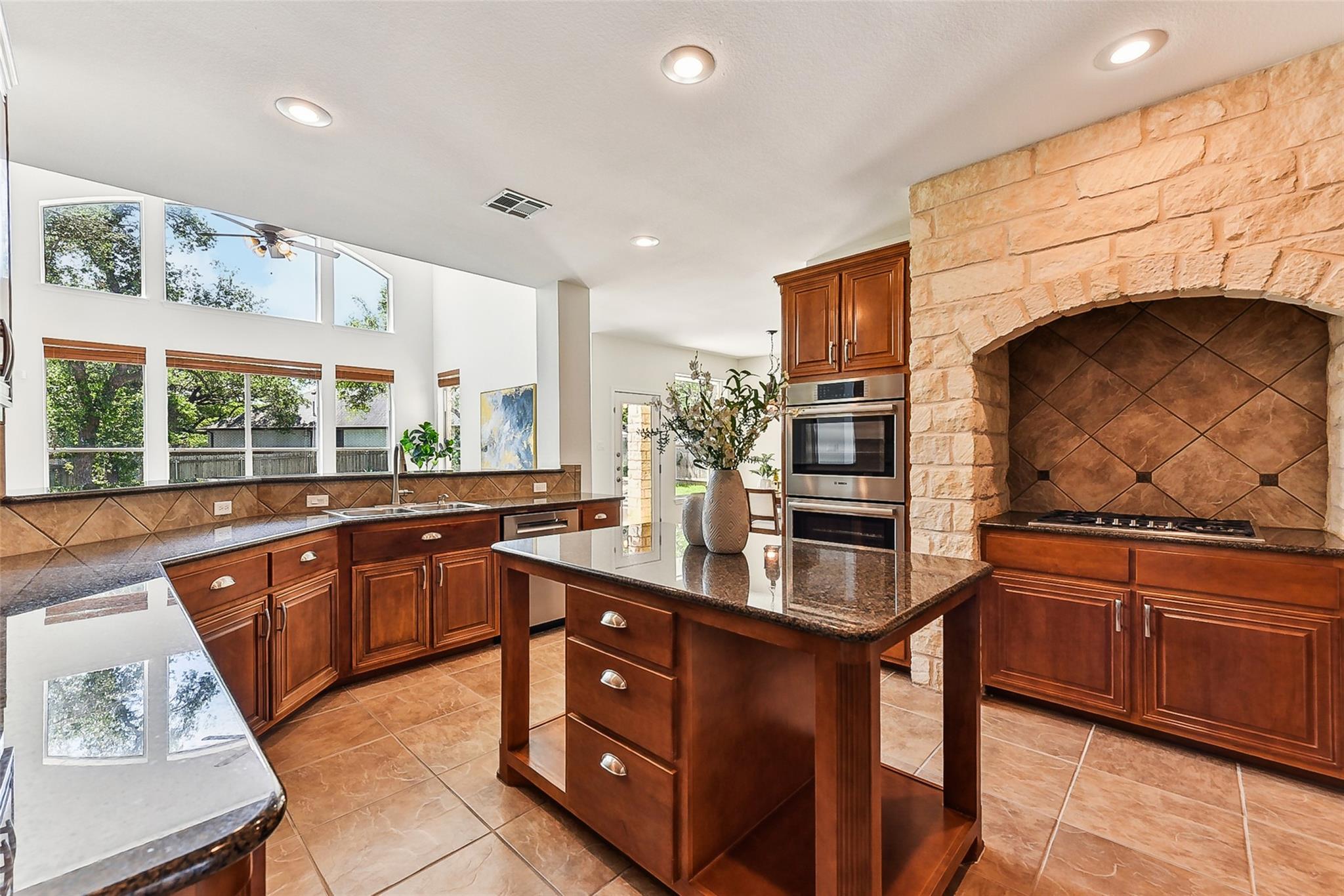 11221 Maelin Dr Property Photo 13