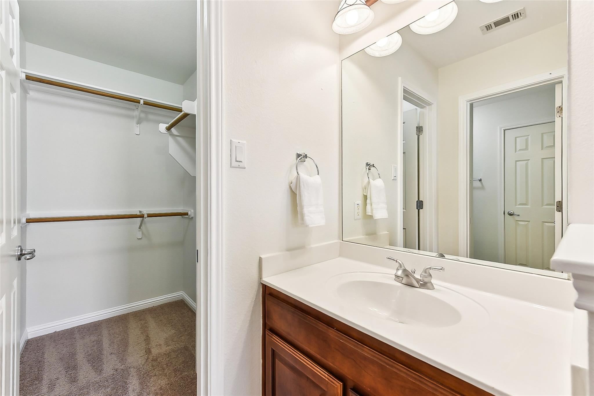 11221 Maelin Dr Property Photo 24